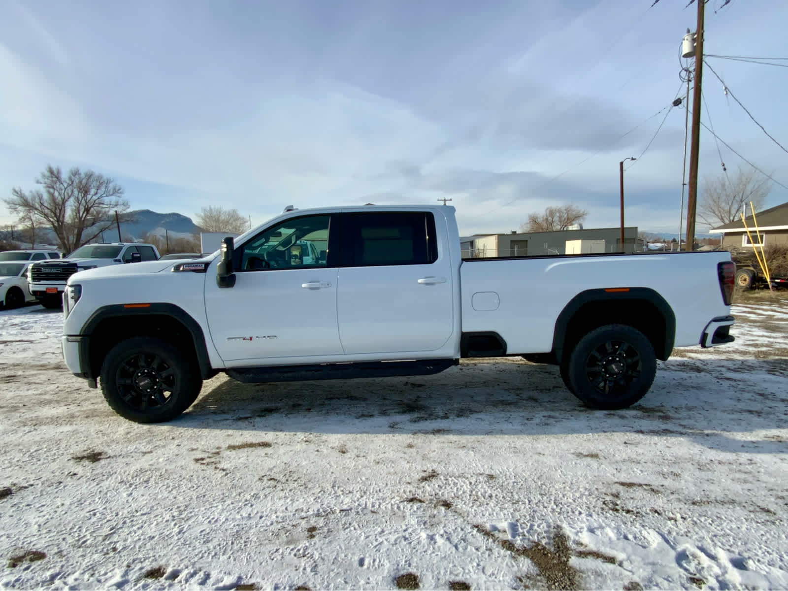 Thumbnail: 2026 GMC Sierra 3500 - 2