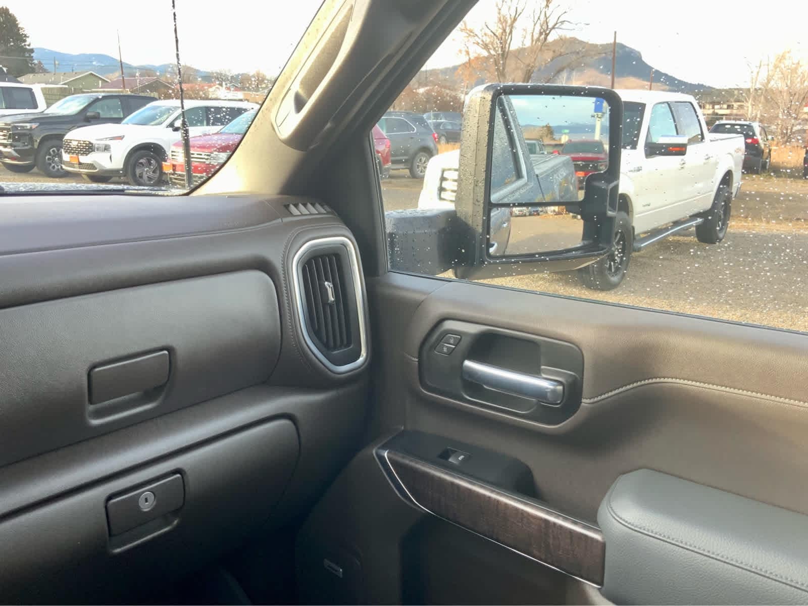 Thumbnail: 2023 GMC Sierra 3500 - 37