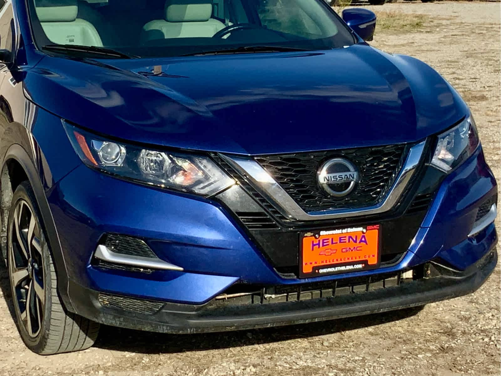 Thumbnail: 2022 Nissan Rogue Sport - 12