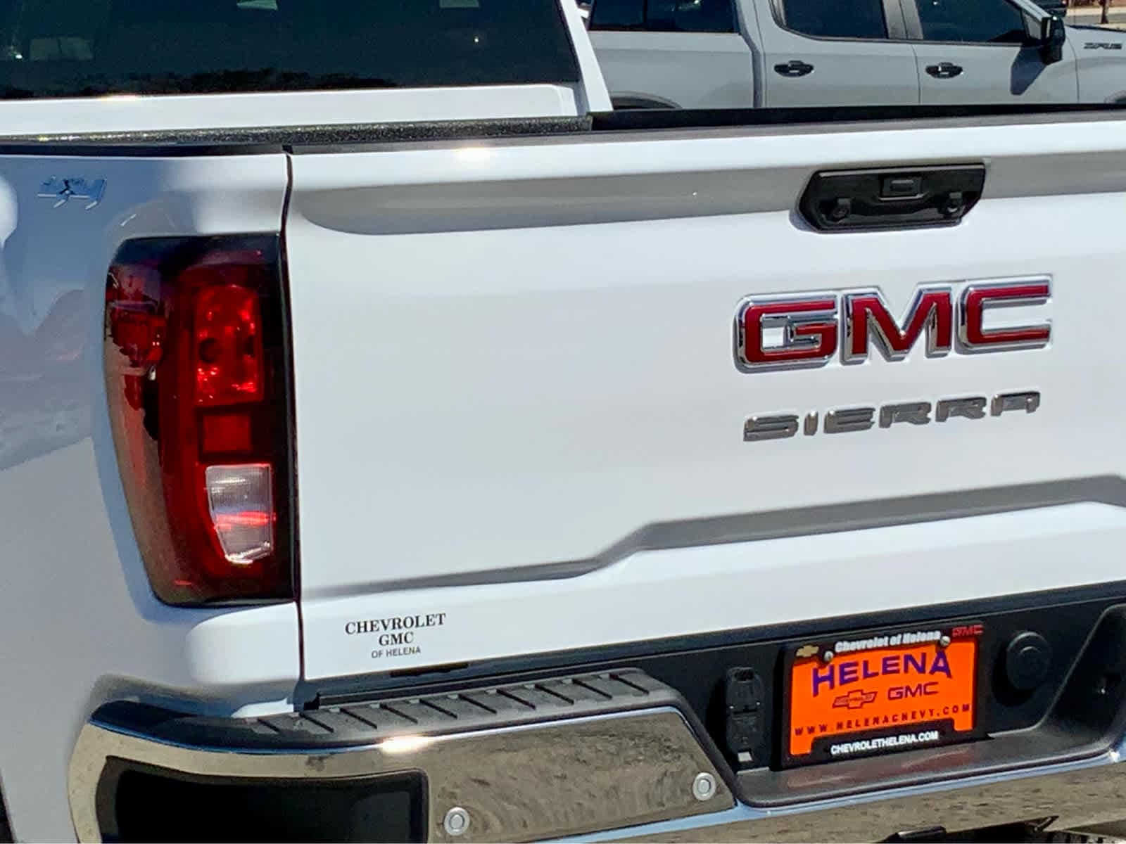 Thumbnail: 2026 GMC Sierra 2500 - 15