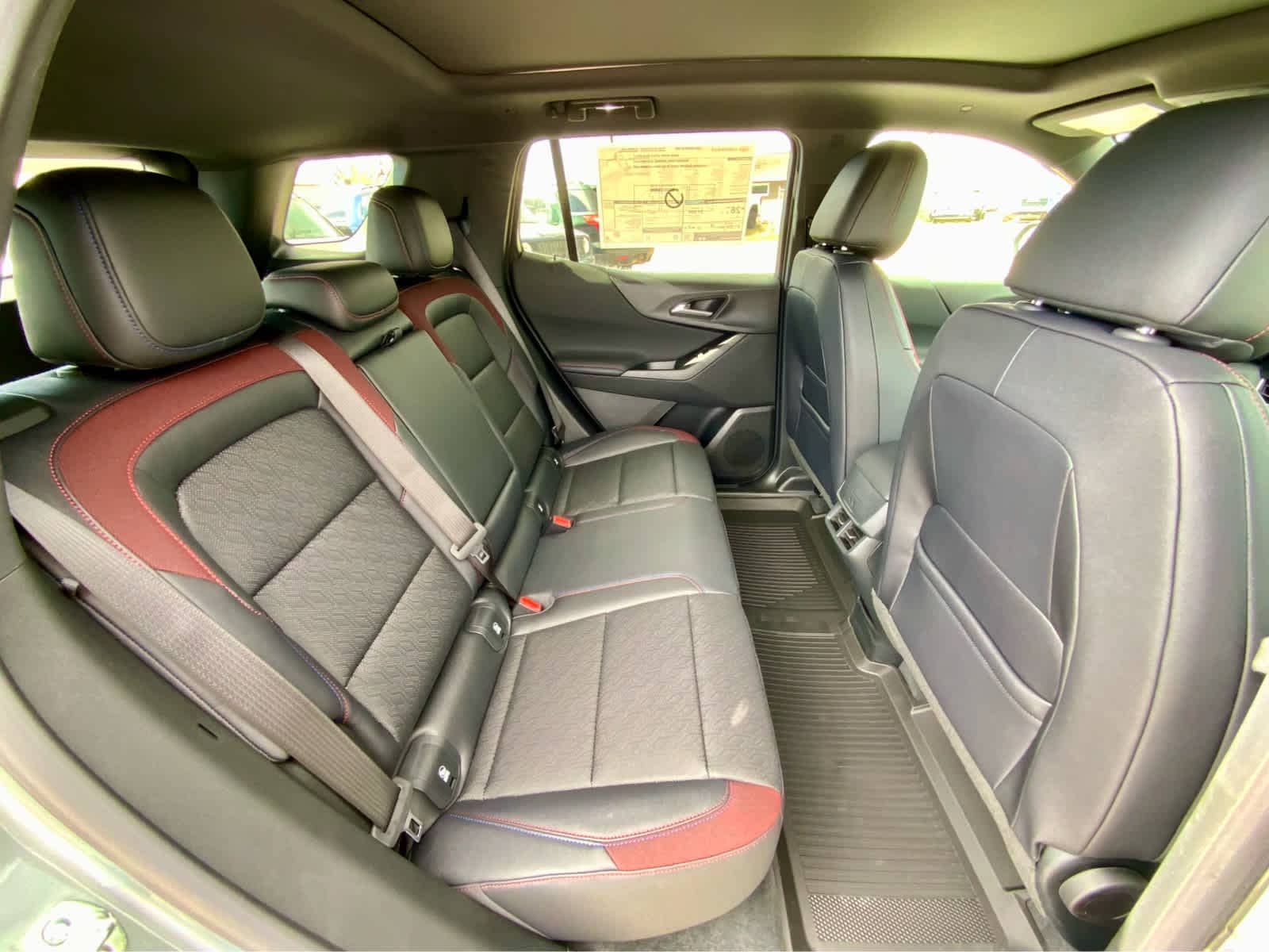 Thumbnail: 2026 Chevrolet Equinox - 25