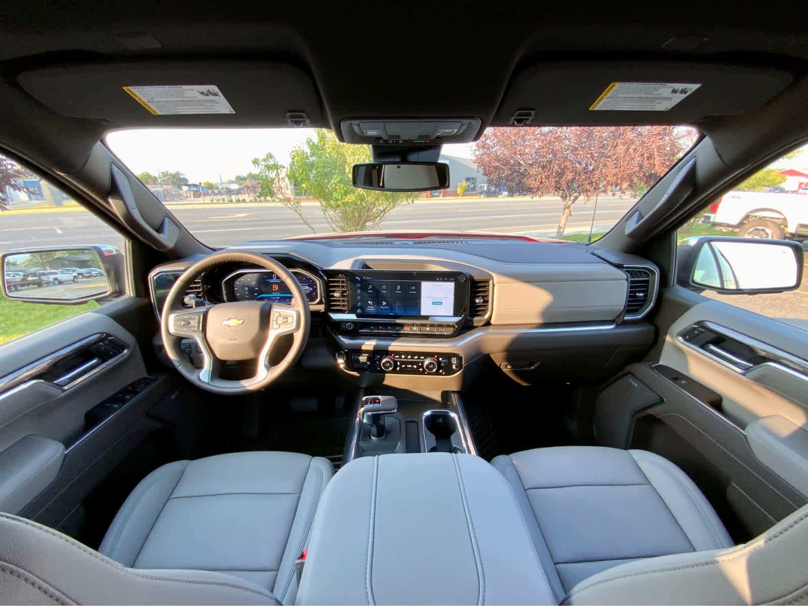 Thumbnail: 2026 Chevrolet Silverado 1500 - 35