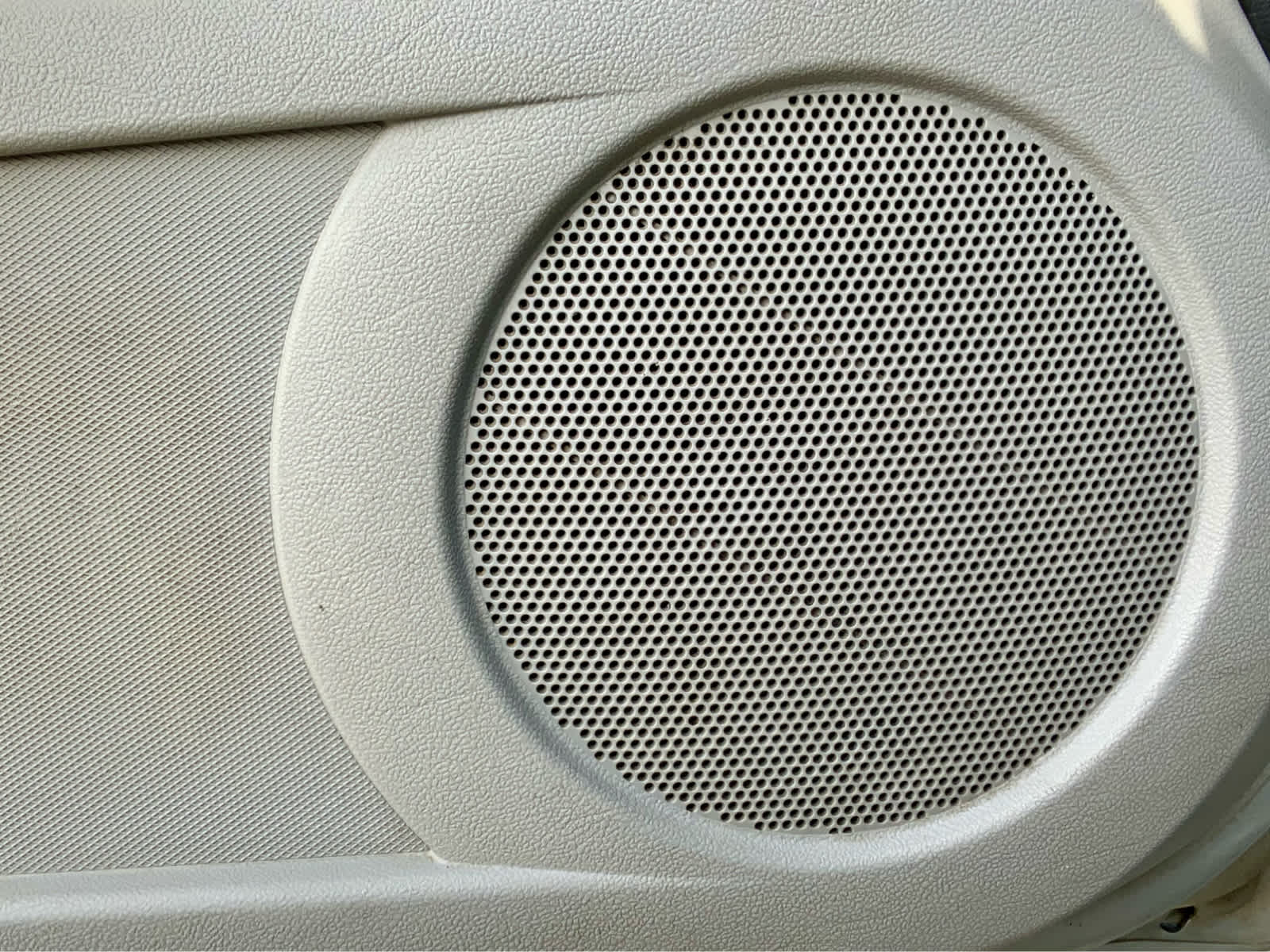 Thumbnail: 2008 Chevrolet Equinox - 49