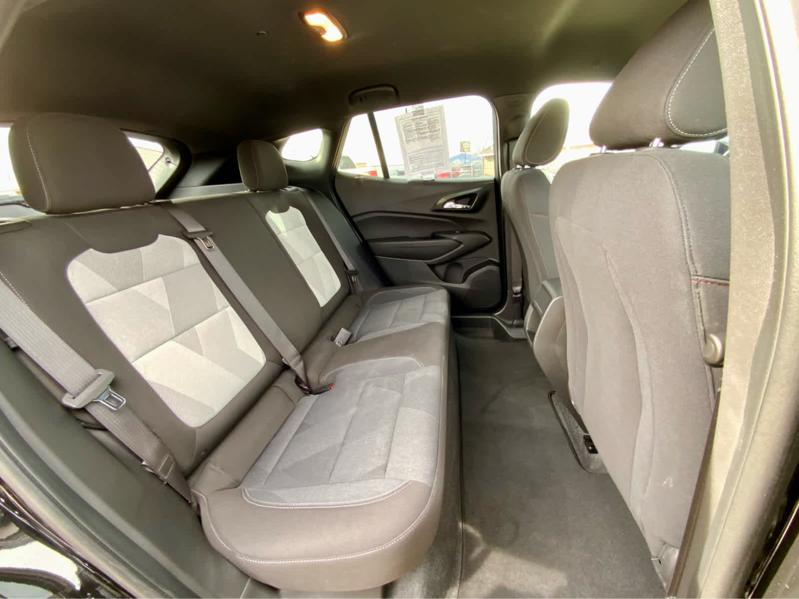 Thumbnail: 2025 Chevrolet Trax - 23