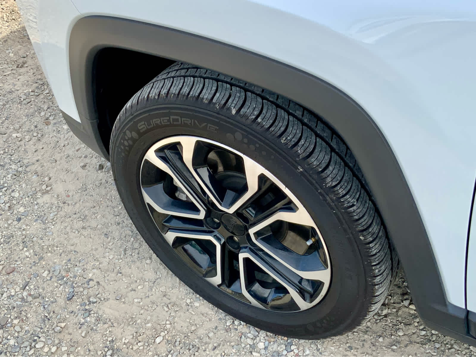 Thumbnail: 2023 Jeep Compass - 19