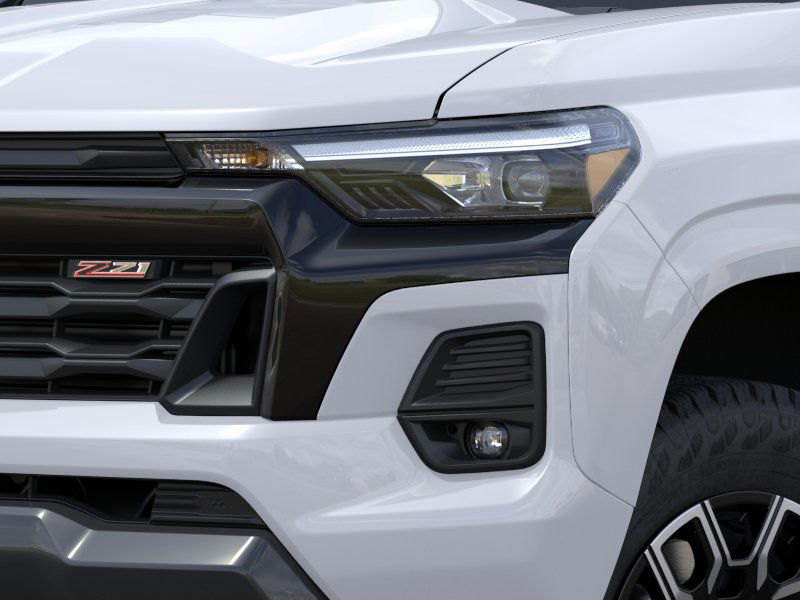 Thumbnail: 2026 Chevrolet Colorado - 10