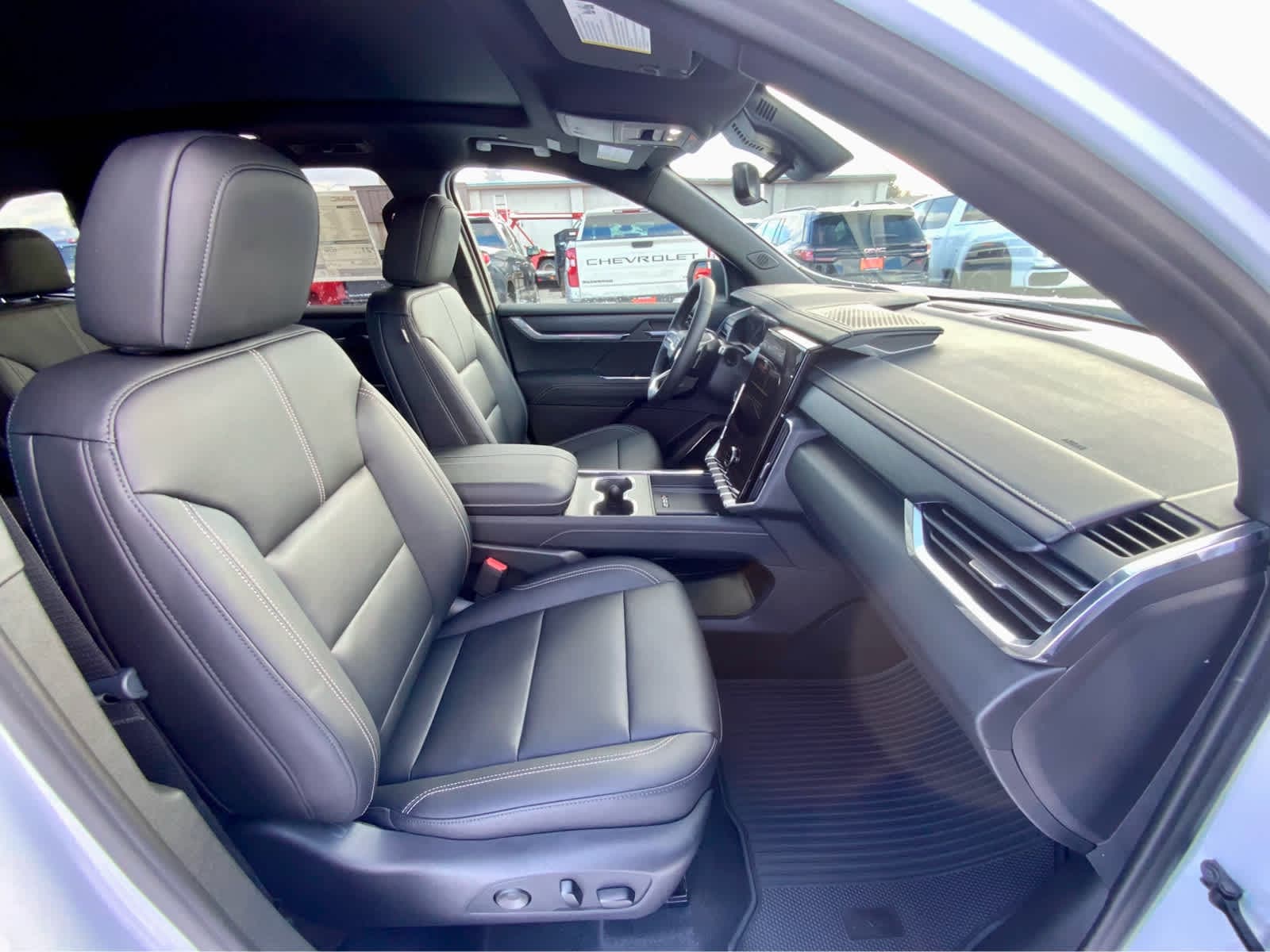 Thumbnail: 2026 GMC Acadia - 27