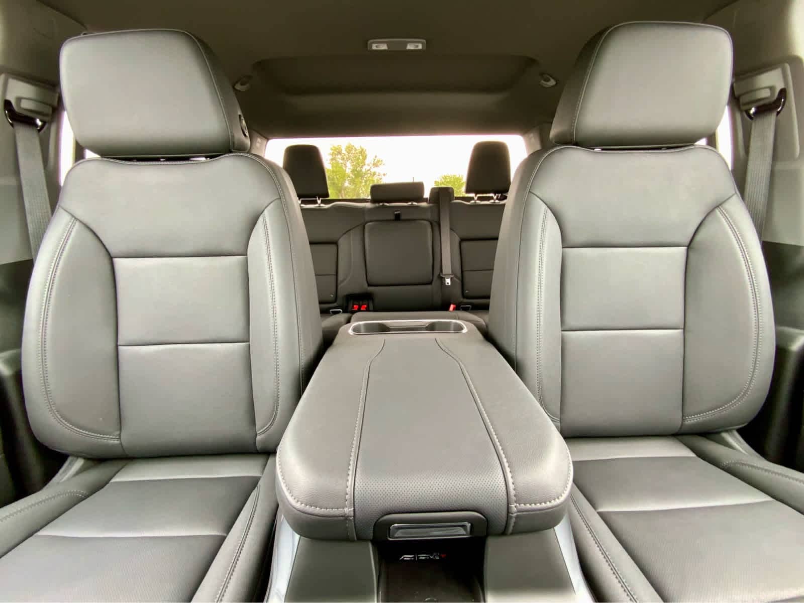 Thumbnail: 2026 GMC Sierra 1500 - 32
