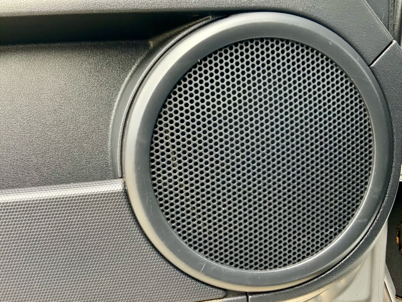 Thumbnail: 2016 Jeep Patriot - 46