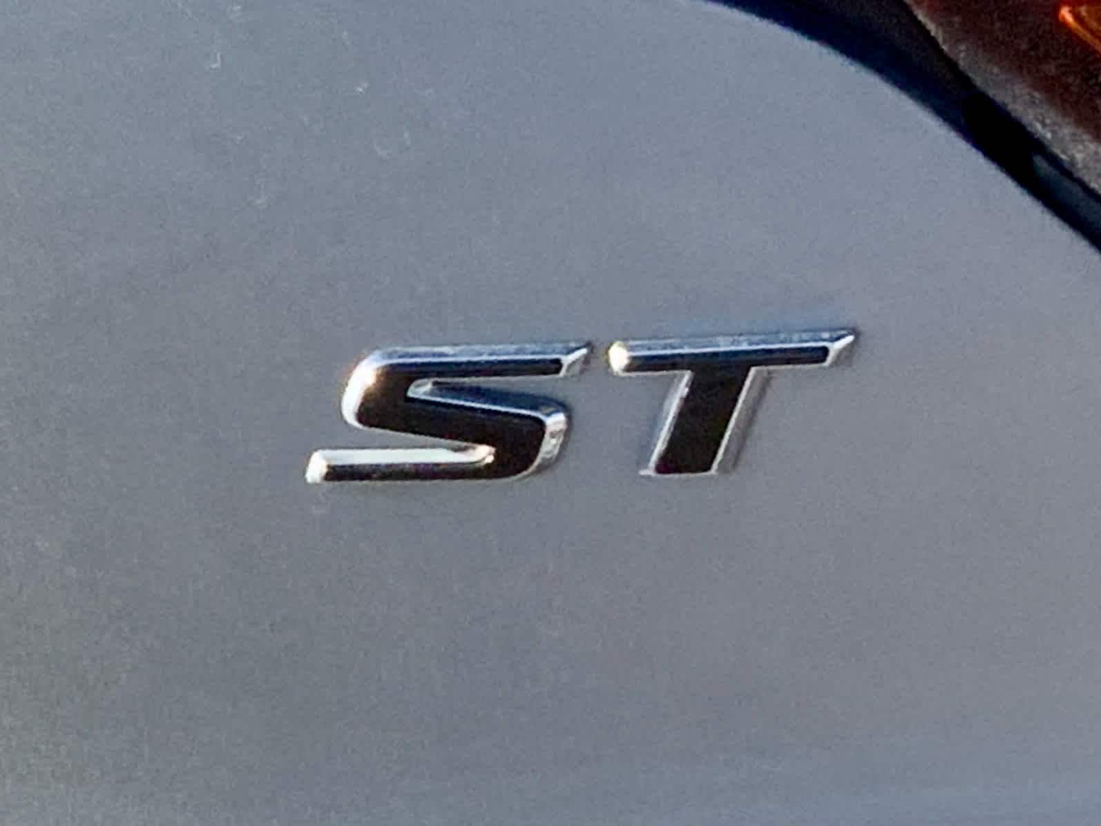 Thumbnail: 2023 Buick Encore GX - 18