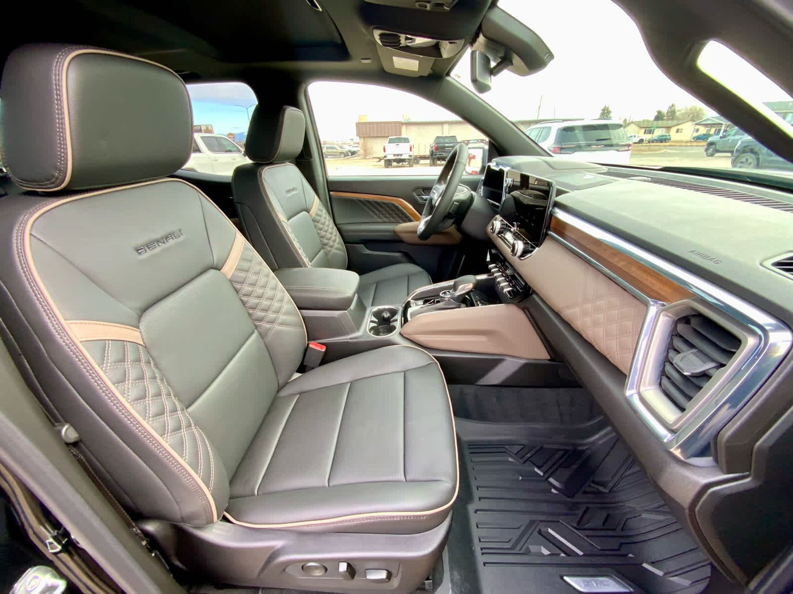 Thumbnail: 2026 GMC Canyon - 25