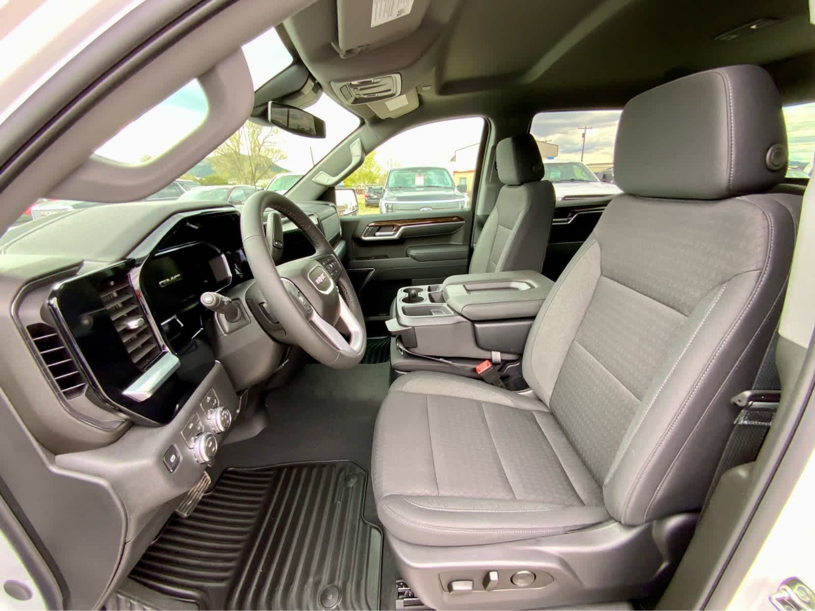 Thumbnail: 2026 GMC Sierra 1500 - 24
