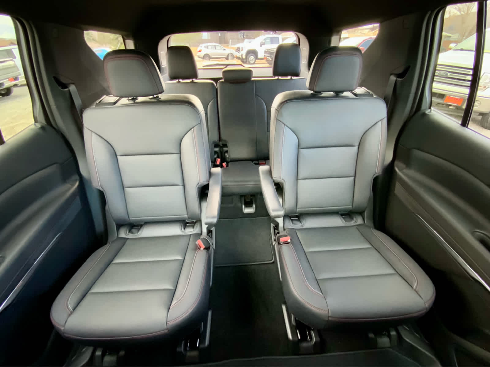 Thumbnail: 2026 Chevrolet Traverse - 35