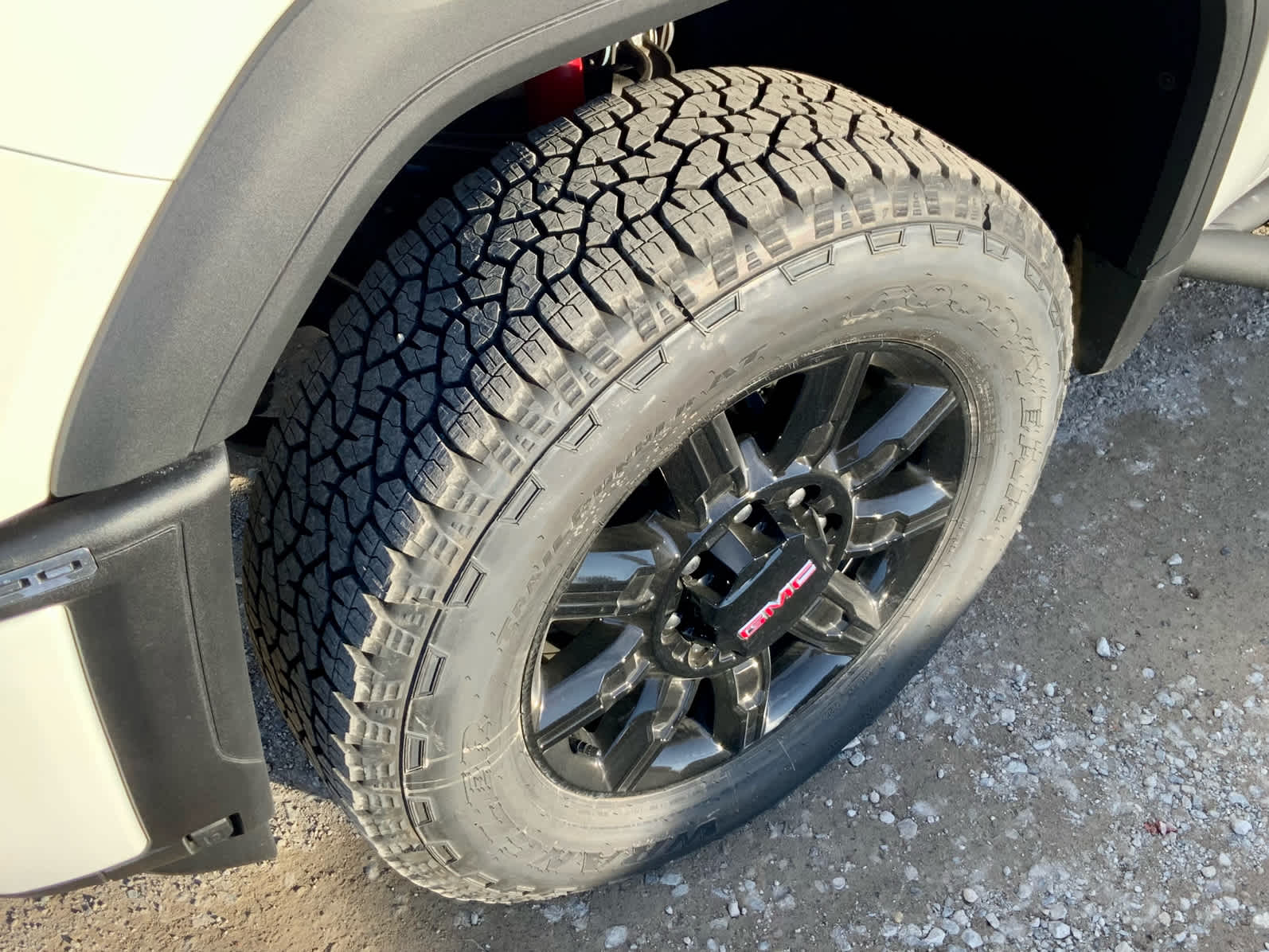 Thumbnail: 2026 GMC Sierra 2500 - 17