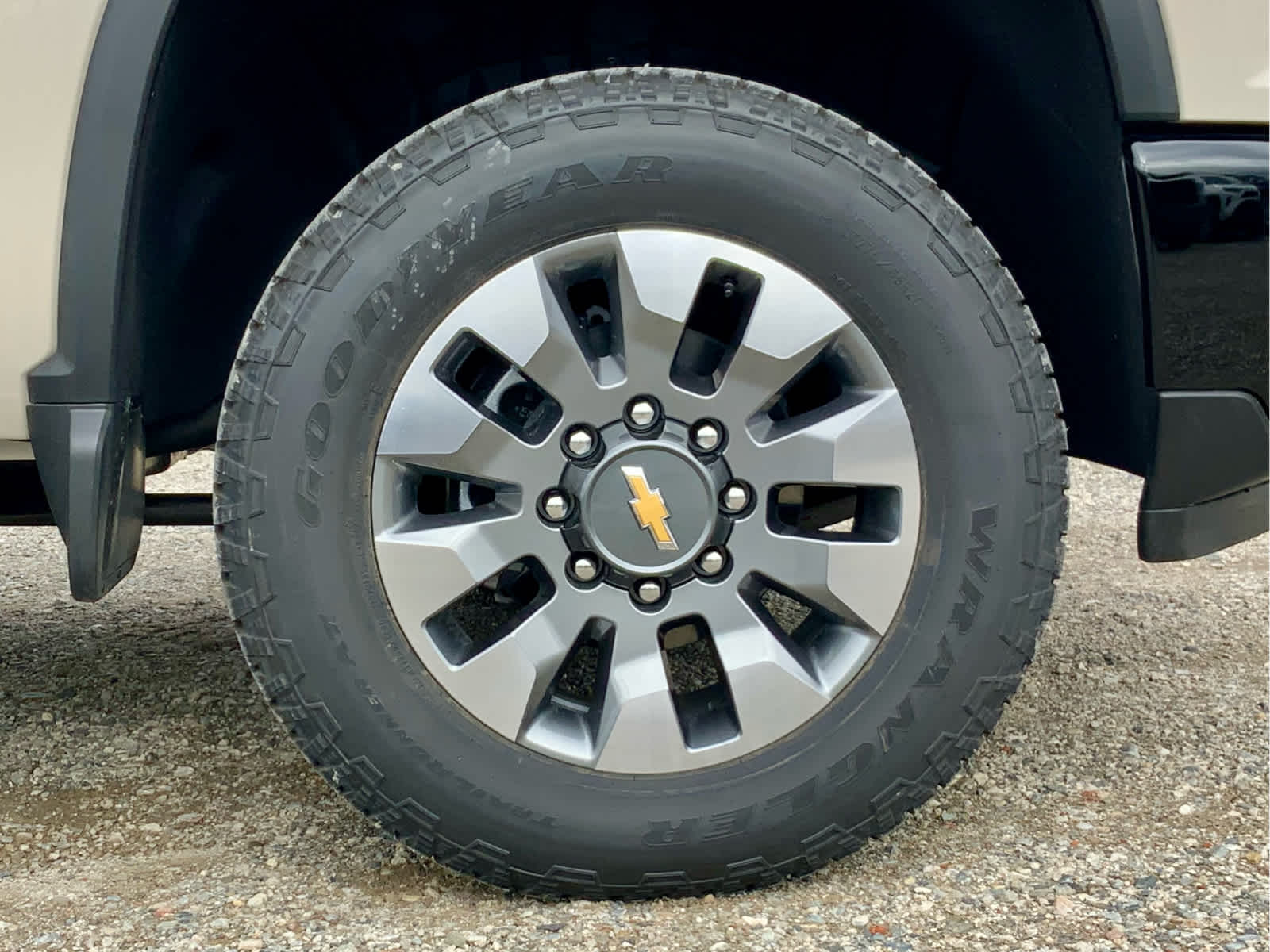 Thumbnail: 2026 Chevrolet Silverado 2500 - 16