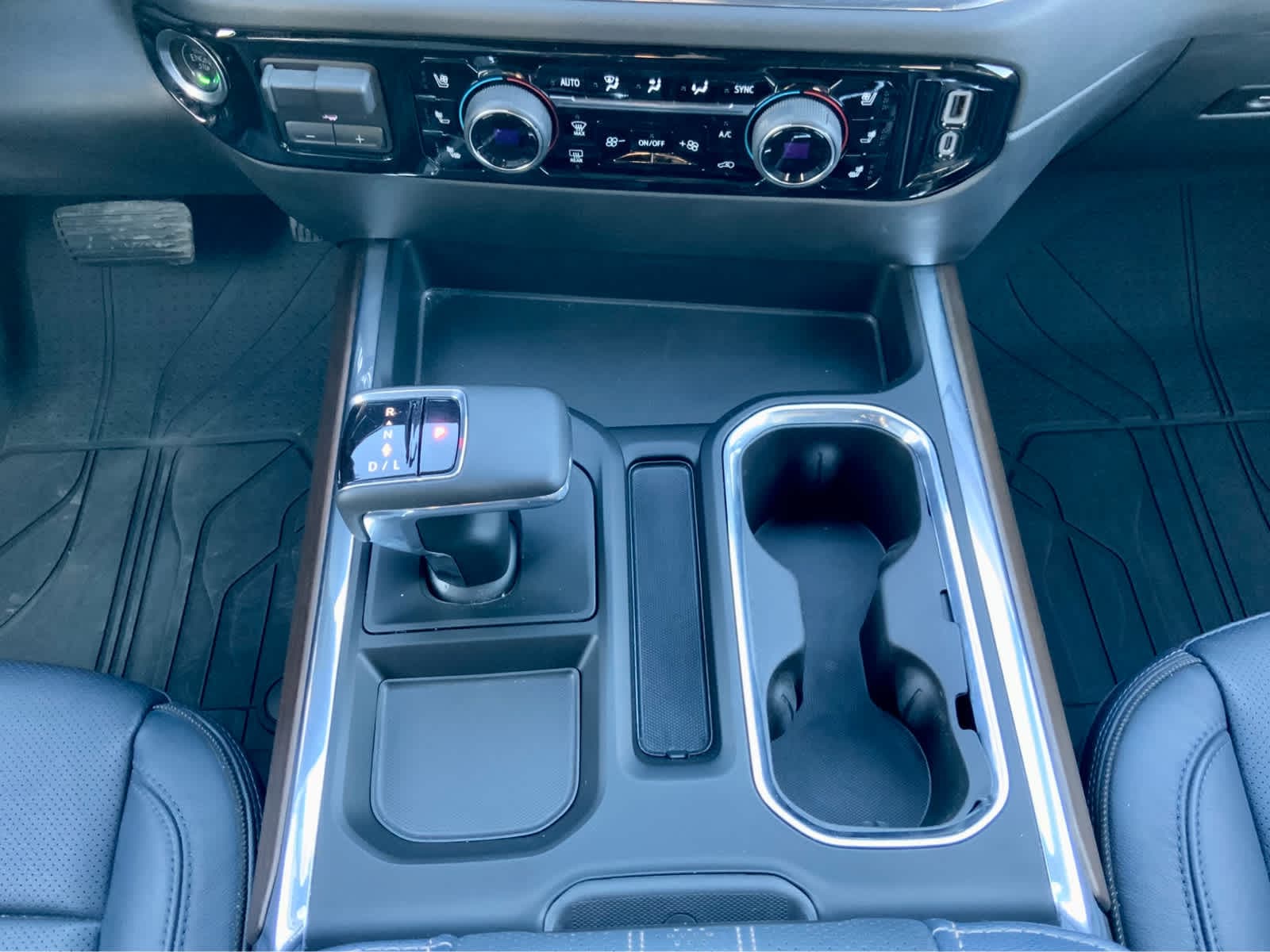 Thumbnail: 2024 Chevrolet Silverado 1500 - 47