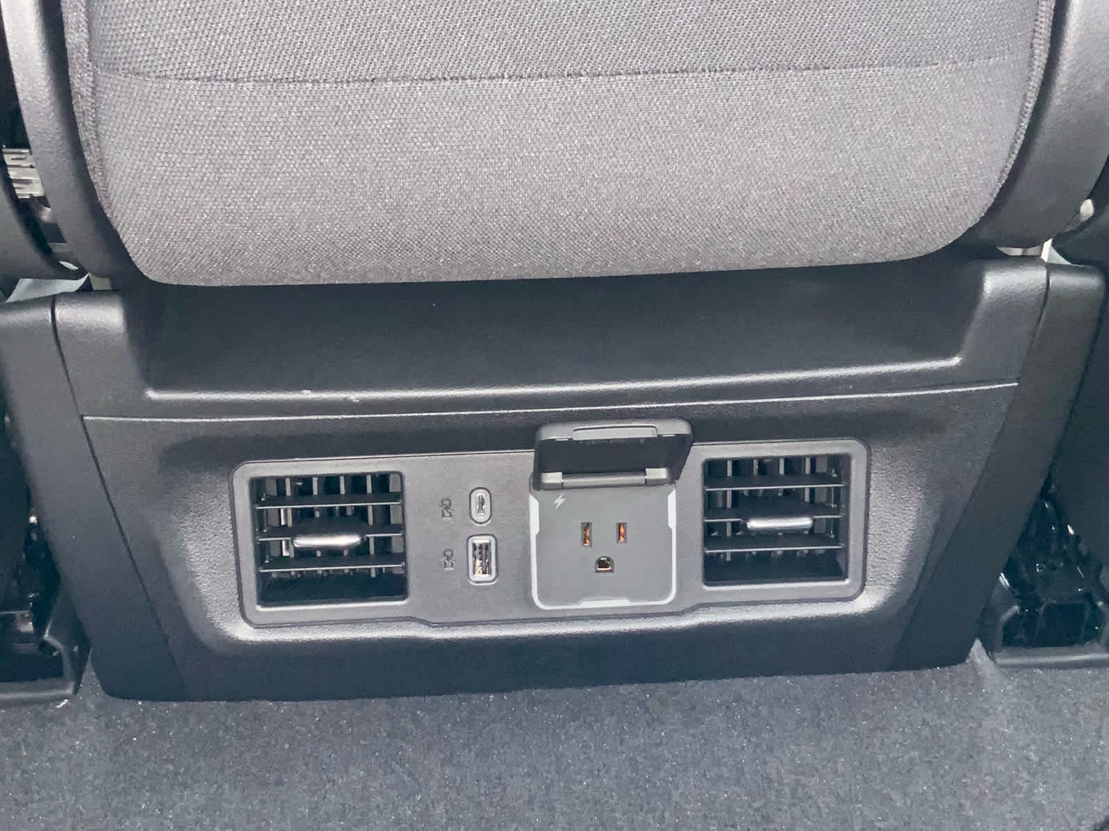 Thumbnail: 2026 GMC Sierra 1500 - 48