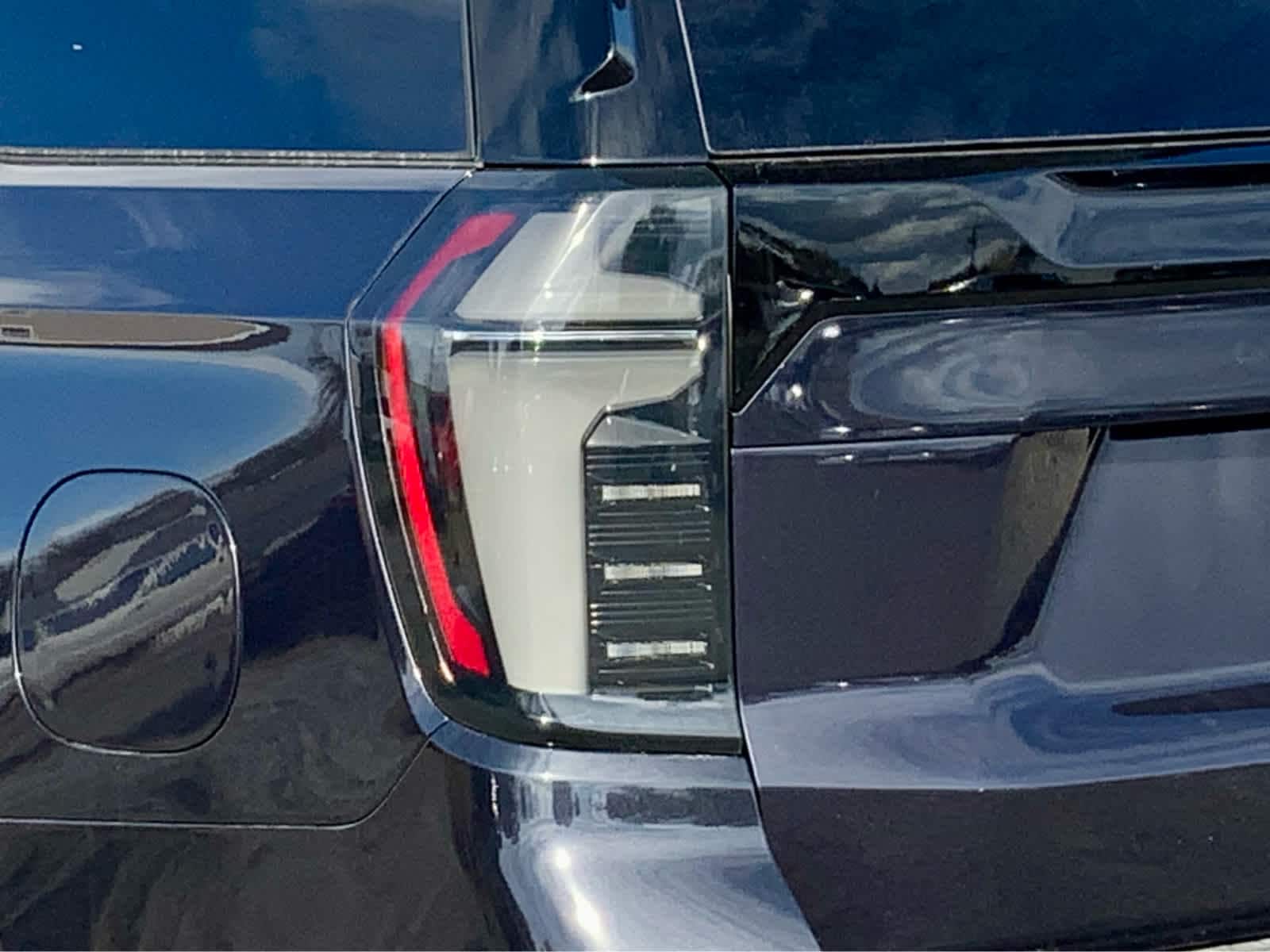 Thumbnail: 2026 Chevrolet Tahoe - 18