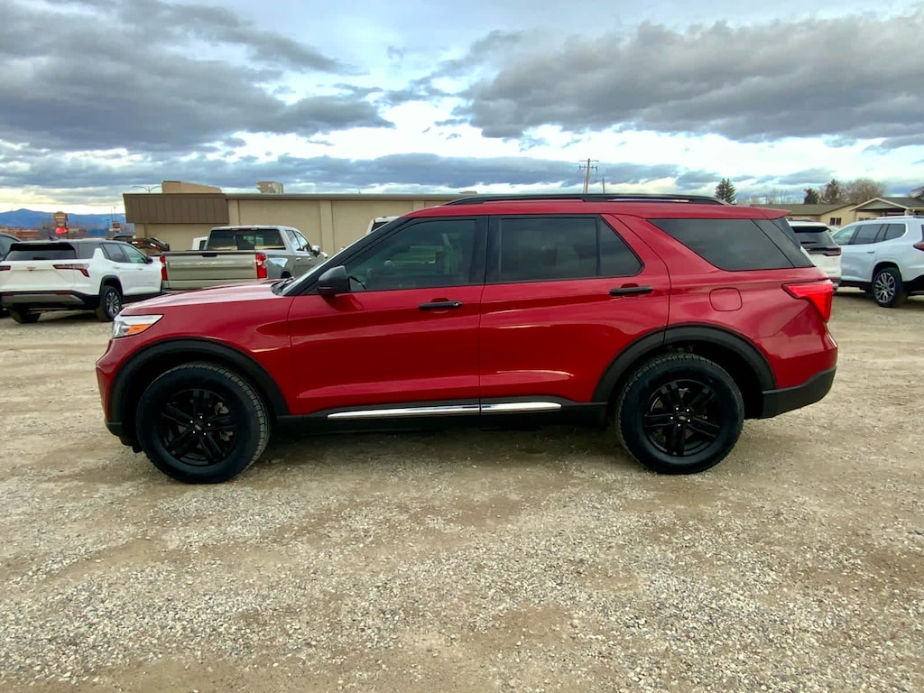 Used 2021 Ford Explorer XLT SUV