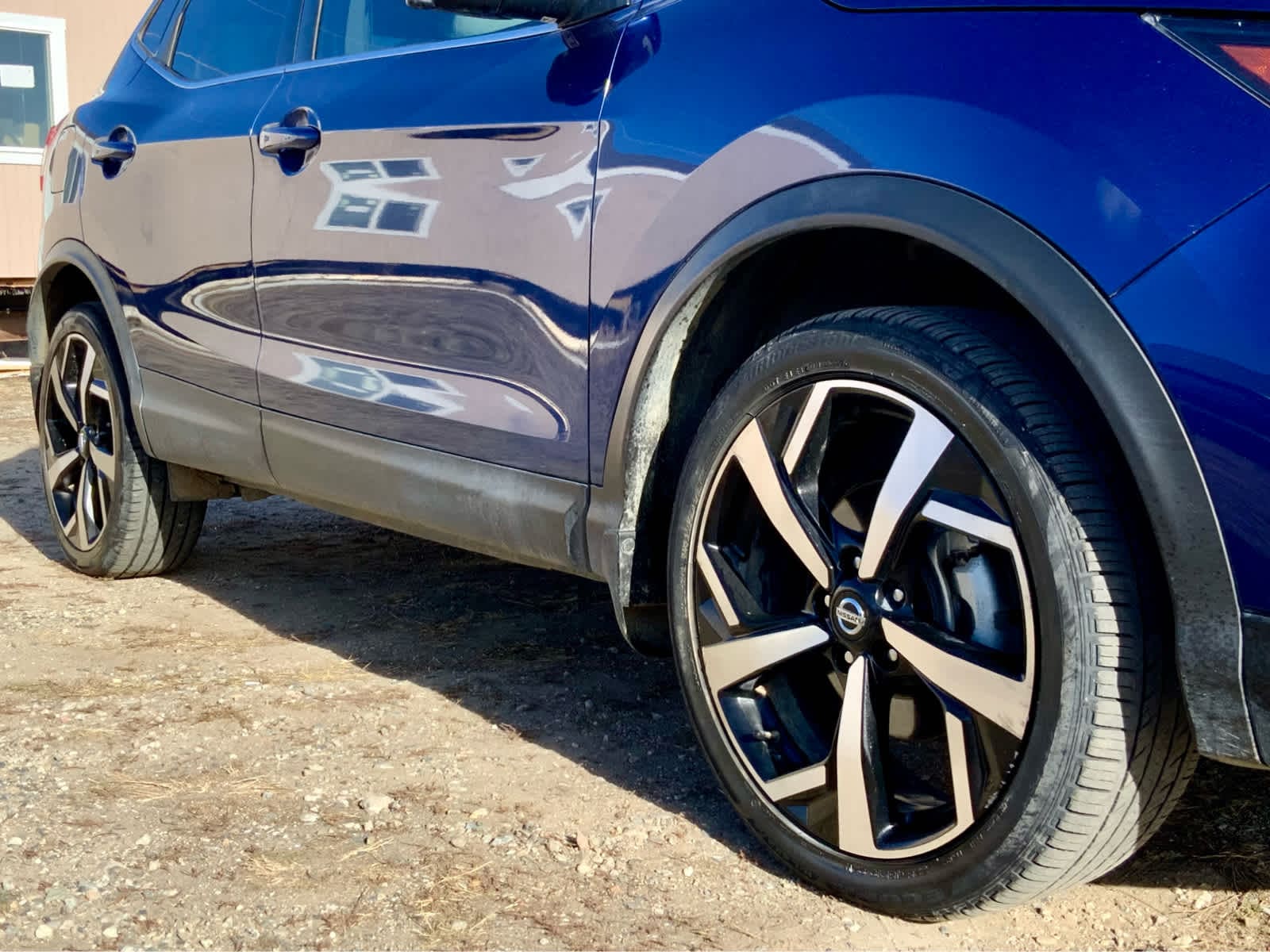 Thumbnail: 2022 Nissan Rogue Sport - 18