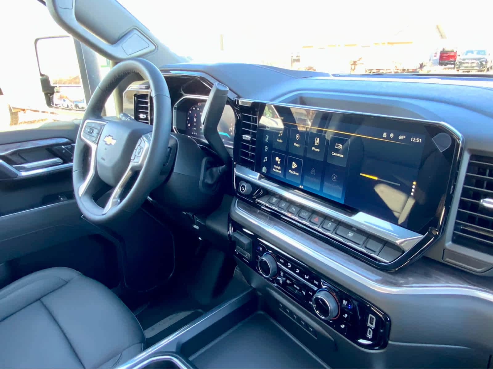 Thumbnail: 2026 Chevrolet Silverado 3500 - 51