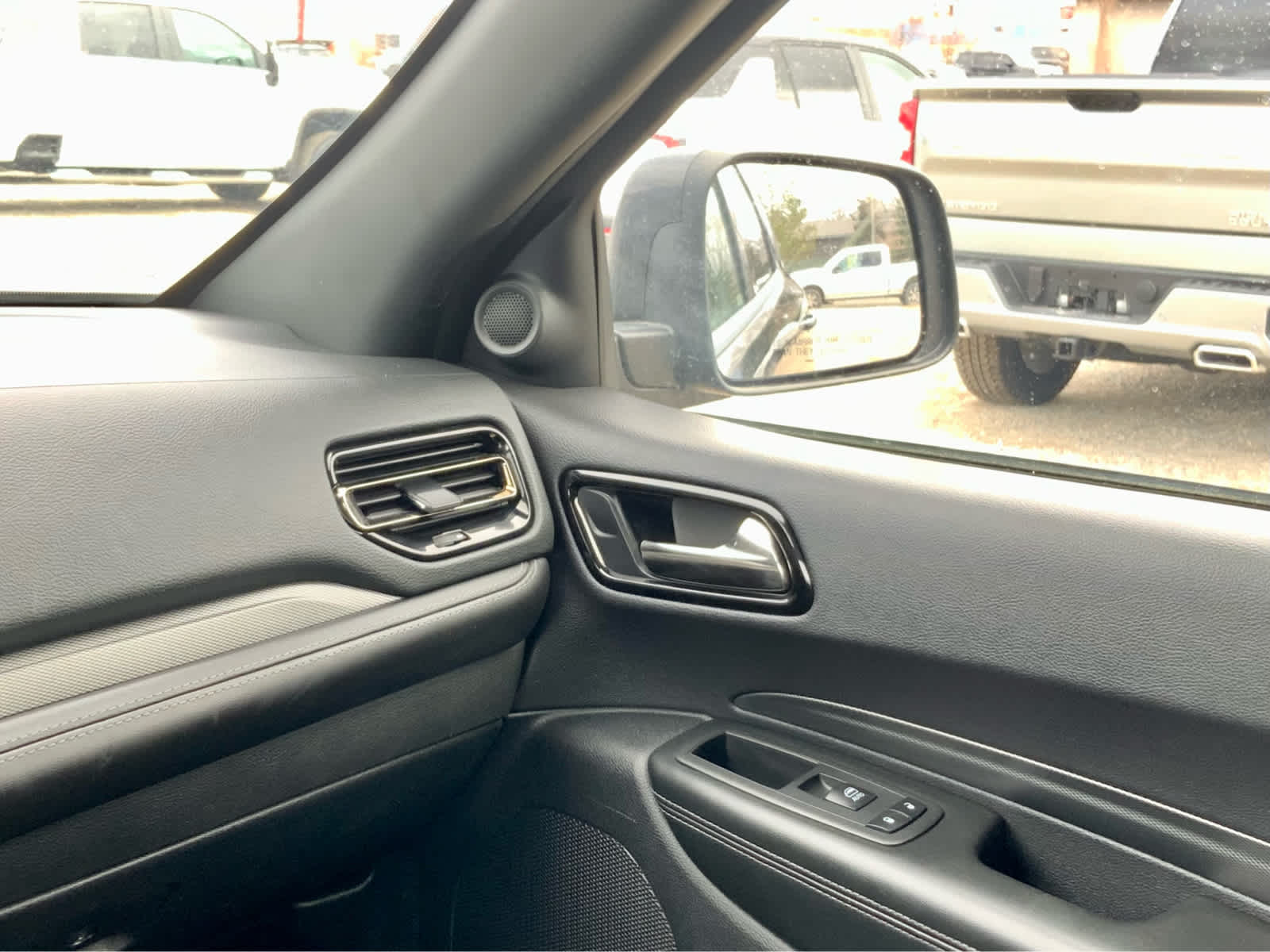 Thumbnail: 2022 Dodge Durango - 34