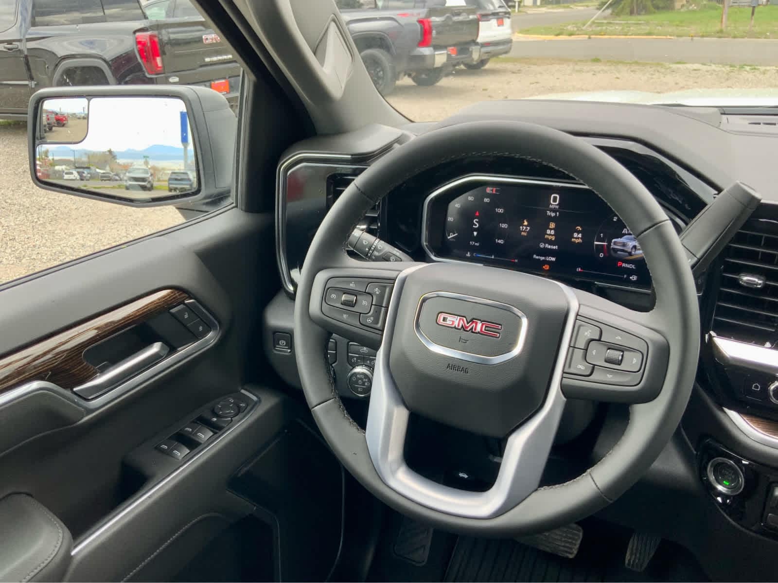 Thumbnail: 2026 GMC Sierra 1500 - 39