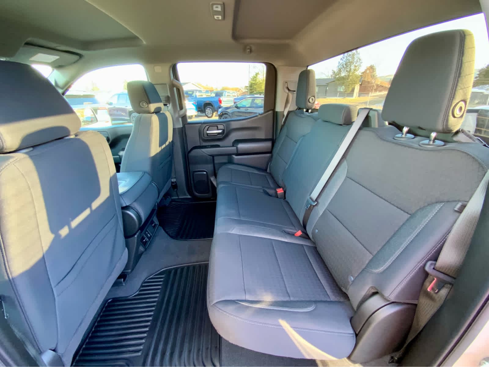 Thumbnail: 2026 Chevrolet Silverado 1500 - 29