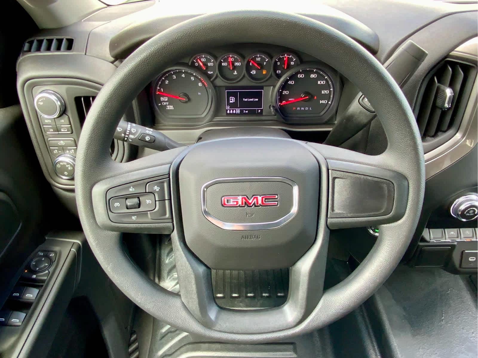 Thumbnail: 2026 GMC Sierra 1500 - 41