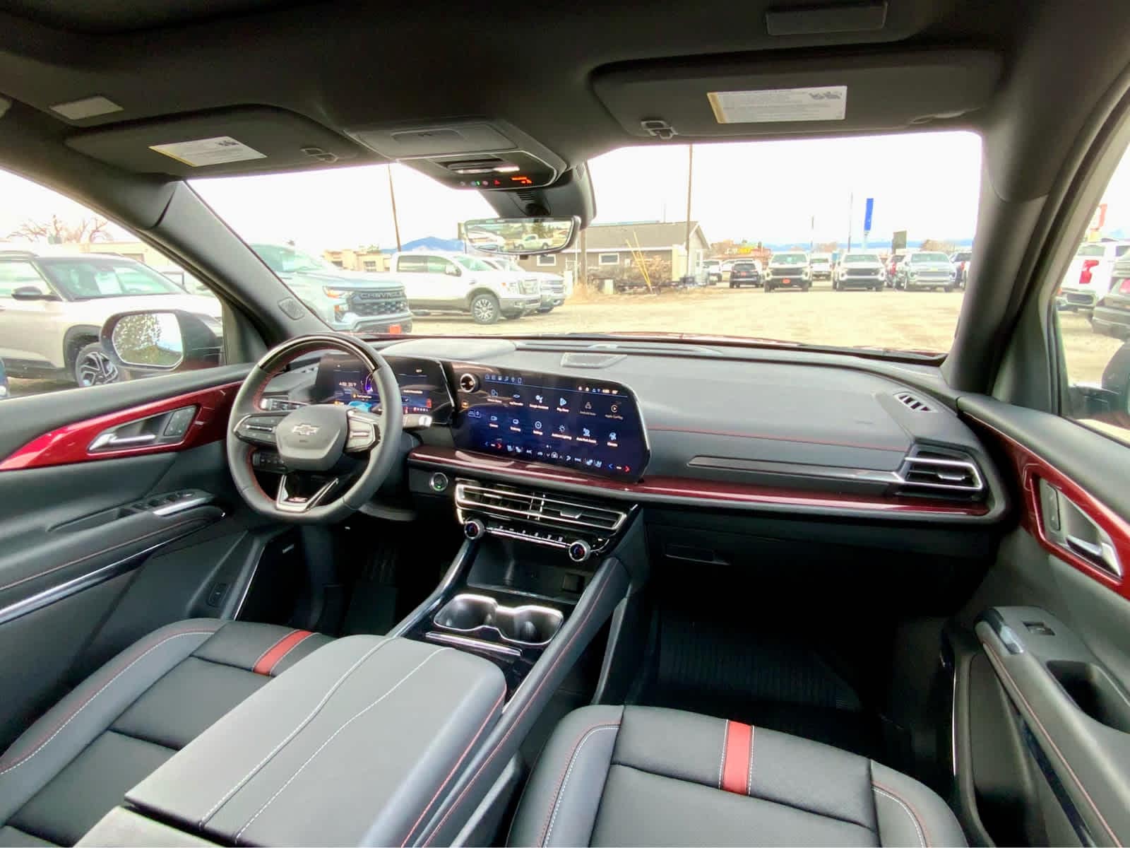 Thumbnail: 2026 Chevrolet Traverse - 38