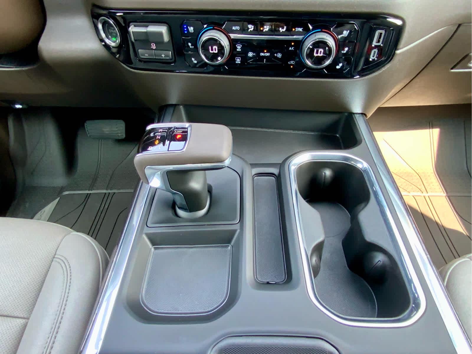 Thumbnail: 2026 Chevrolet Silverado 1500 - 49