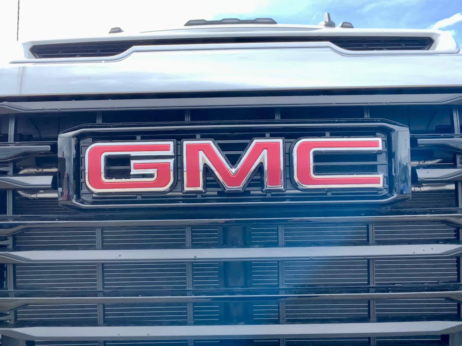 Thumbnail: 2026 GMC Sierra 3500 - 19
