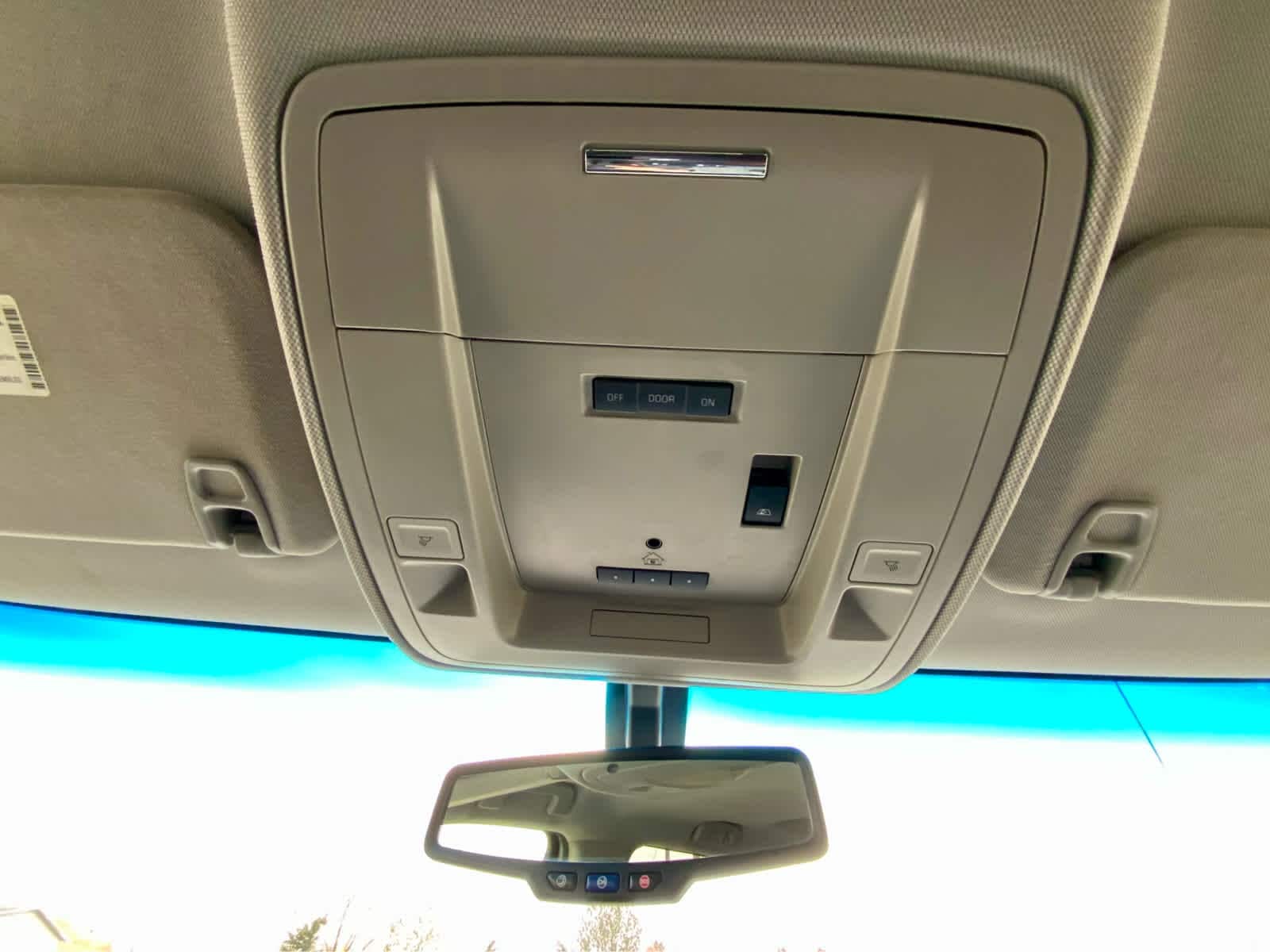 Thumbnail: 2015 Chevrolet Silverado 3500 - 45