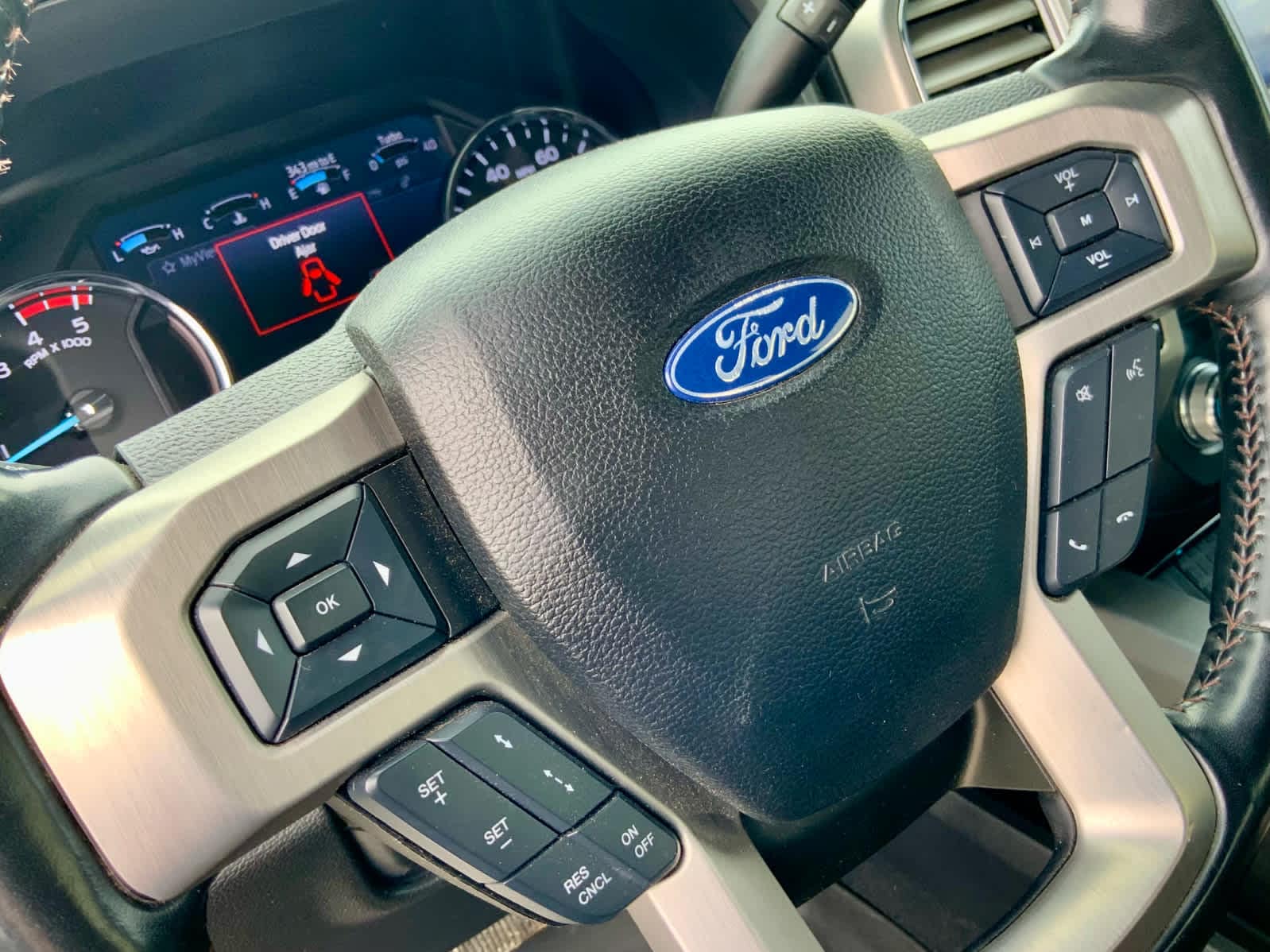 Thumbnail: 2021 Ford Econoline - 40