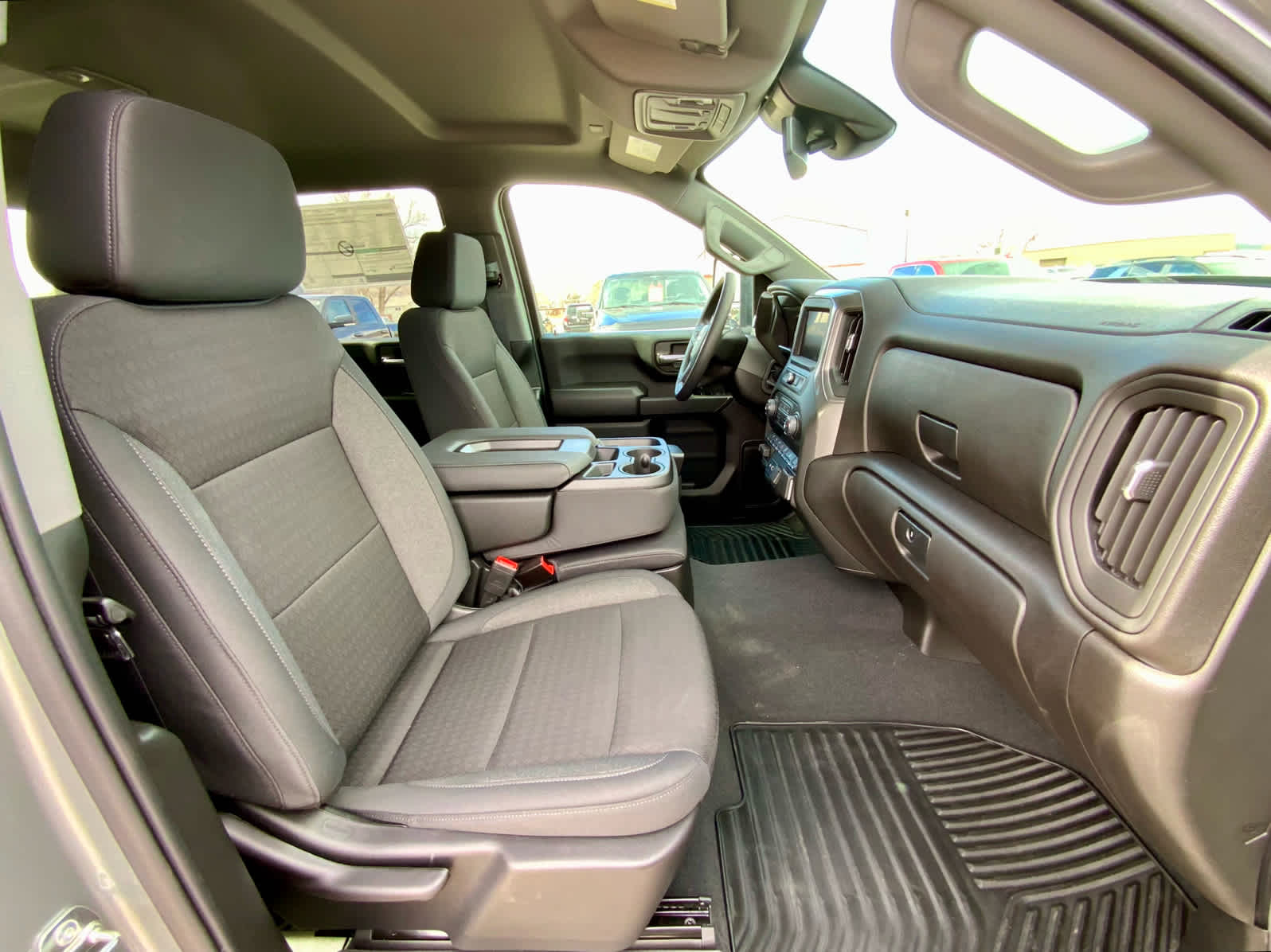 Thumbnail: 2026 Chevrolet Silverado 2500 - 27