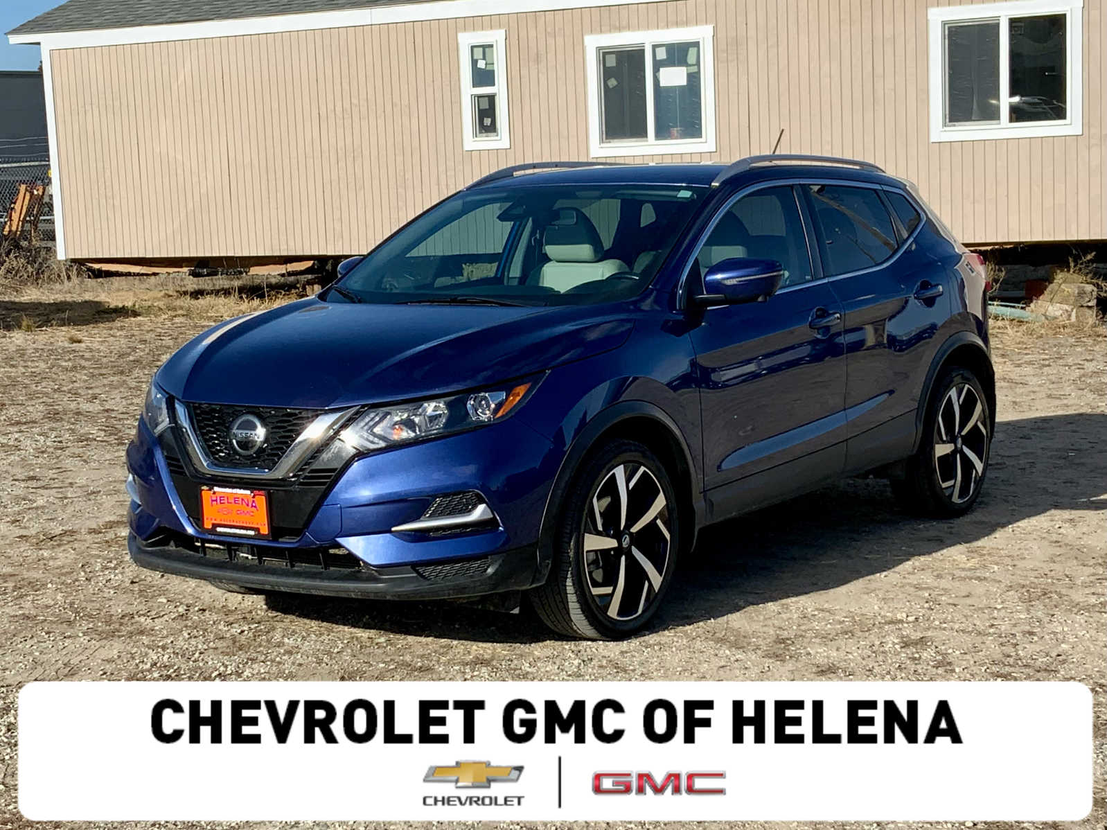 Thumbnail: 2022 Nissan Rogue Sport - 1