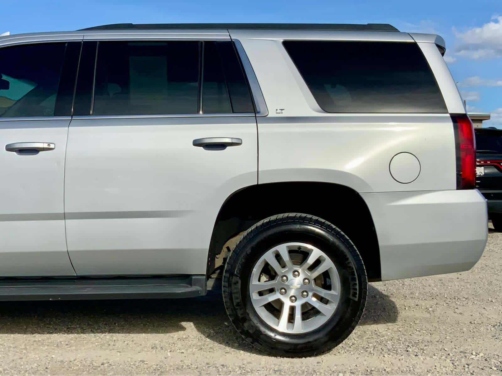 Thumbnail: 2019 Chevrolet Tahoe - 12