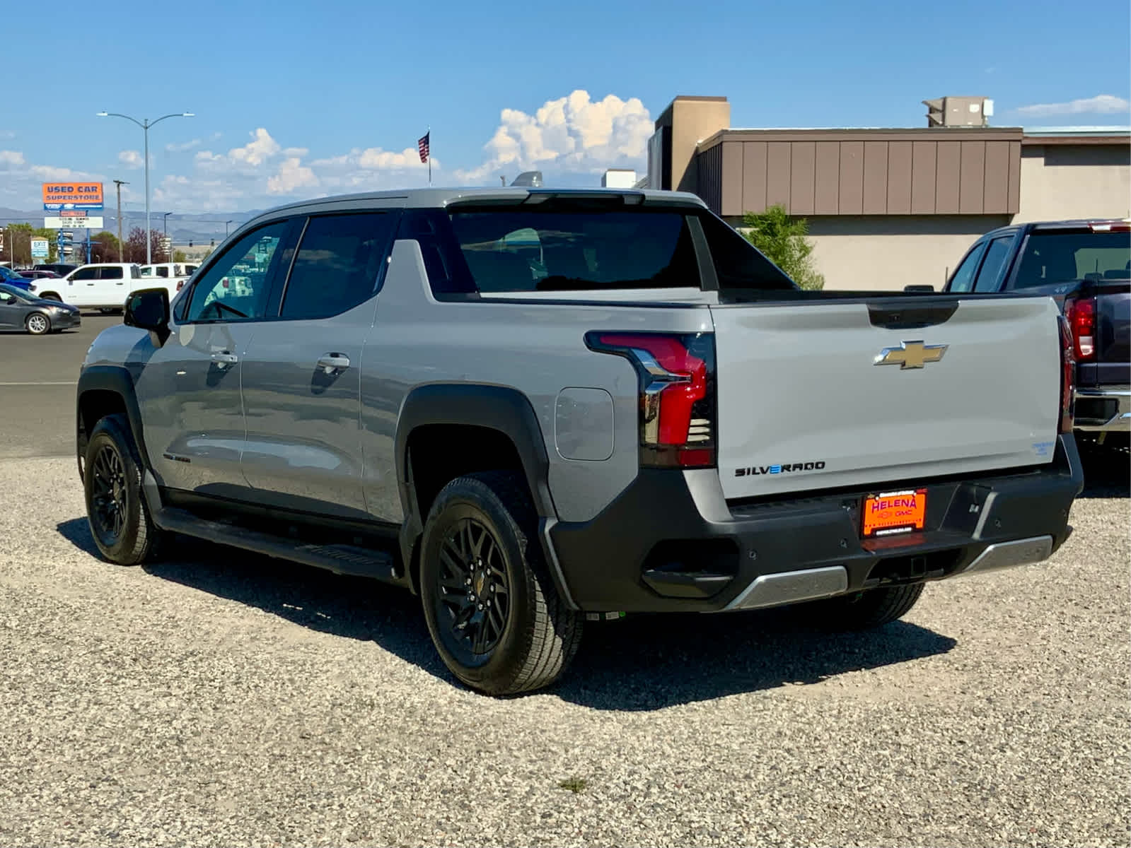 Thumbnail: 2026 Chevrolet Silverado EV - 3