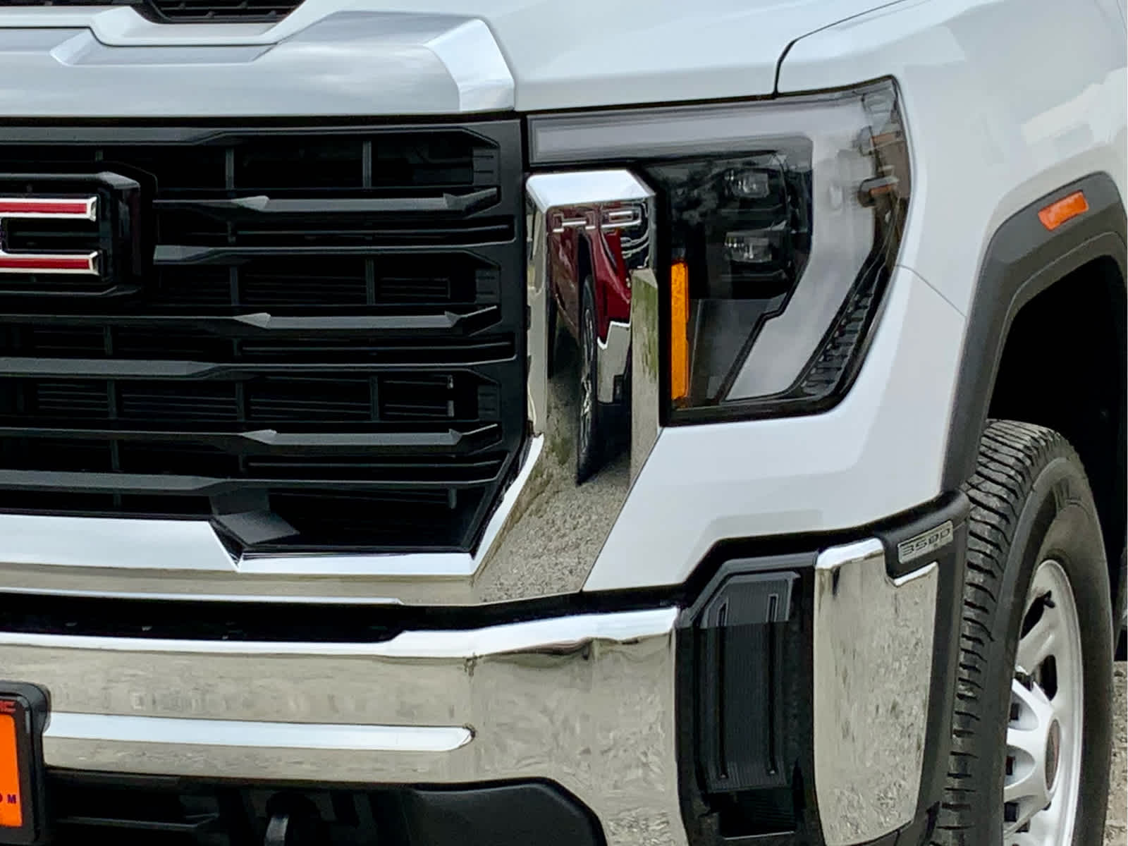 Thumbnail: 2025 GMC Sierra 3500 - 17
