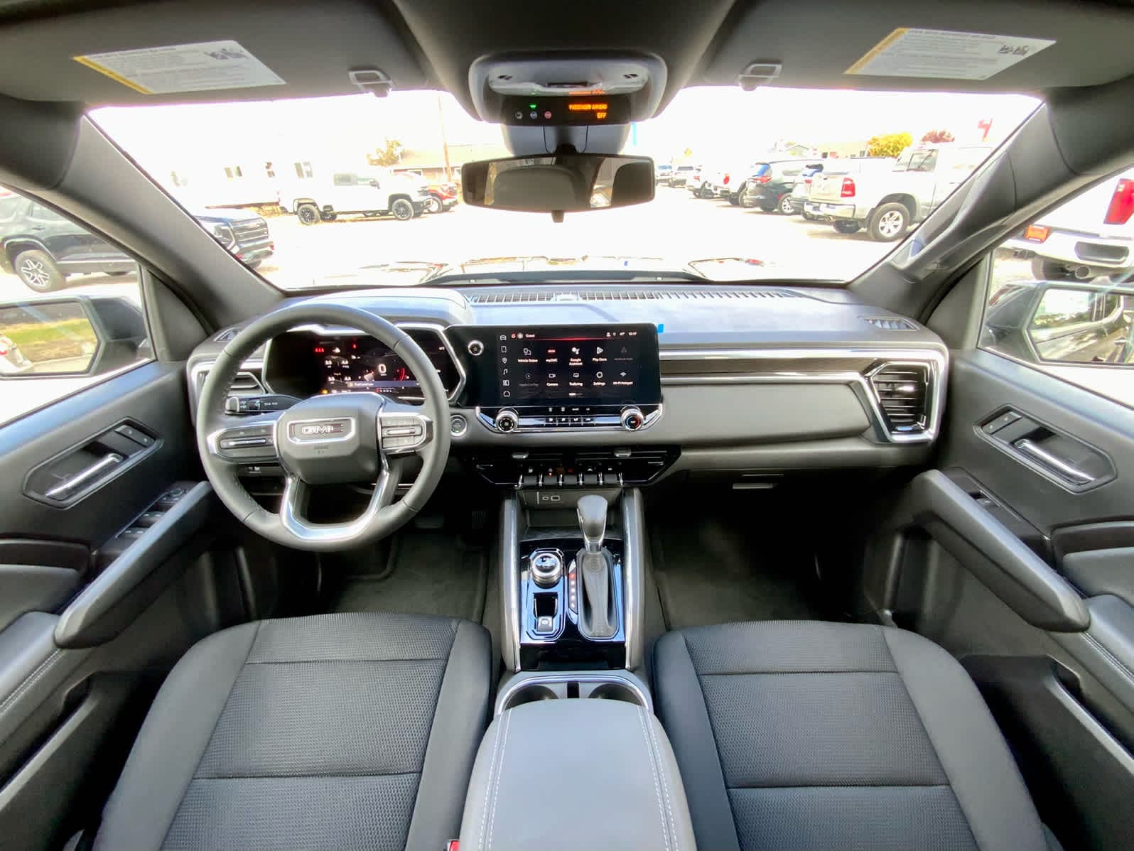 Thumbnail: 2026 GMC Canyon - 32