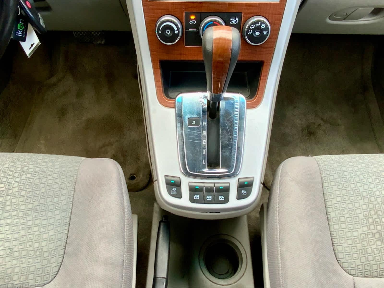 Thumbnail: 2008 Chevrolet Equinox - 42