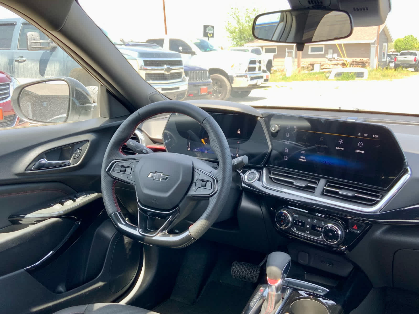 Thumbnail: 2026 Chevrolet Trax - 31