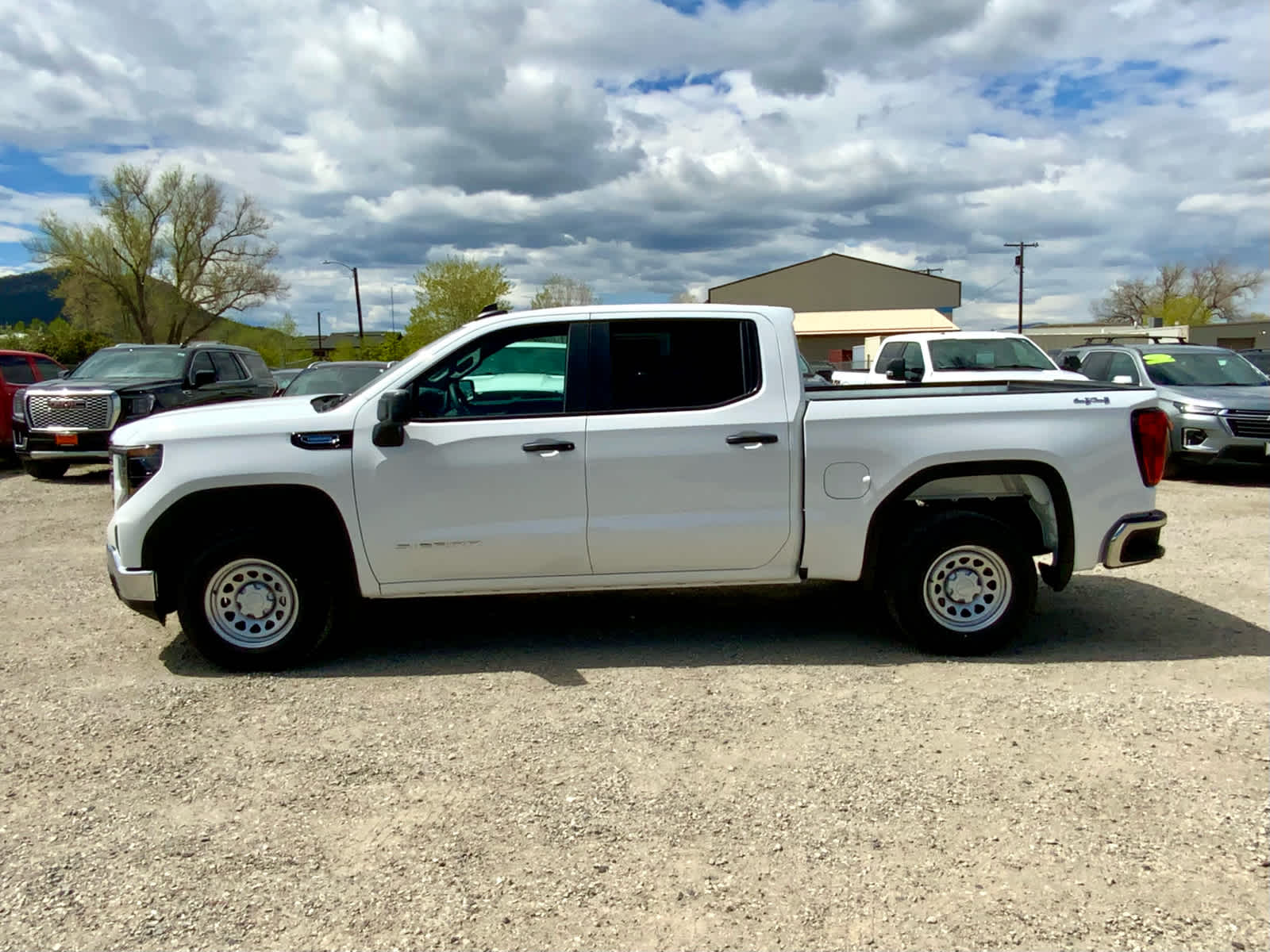 Thumbnail: 2026 GMC Sierra 1500 - 2