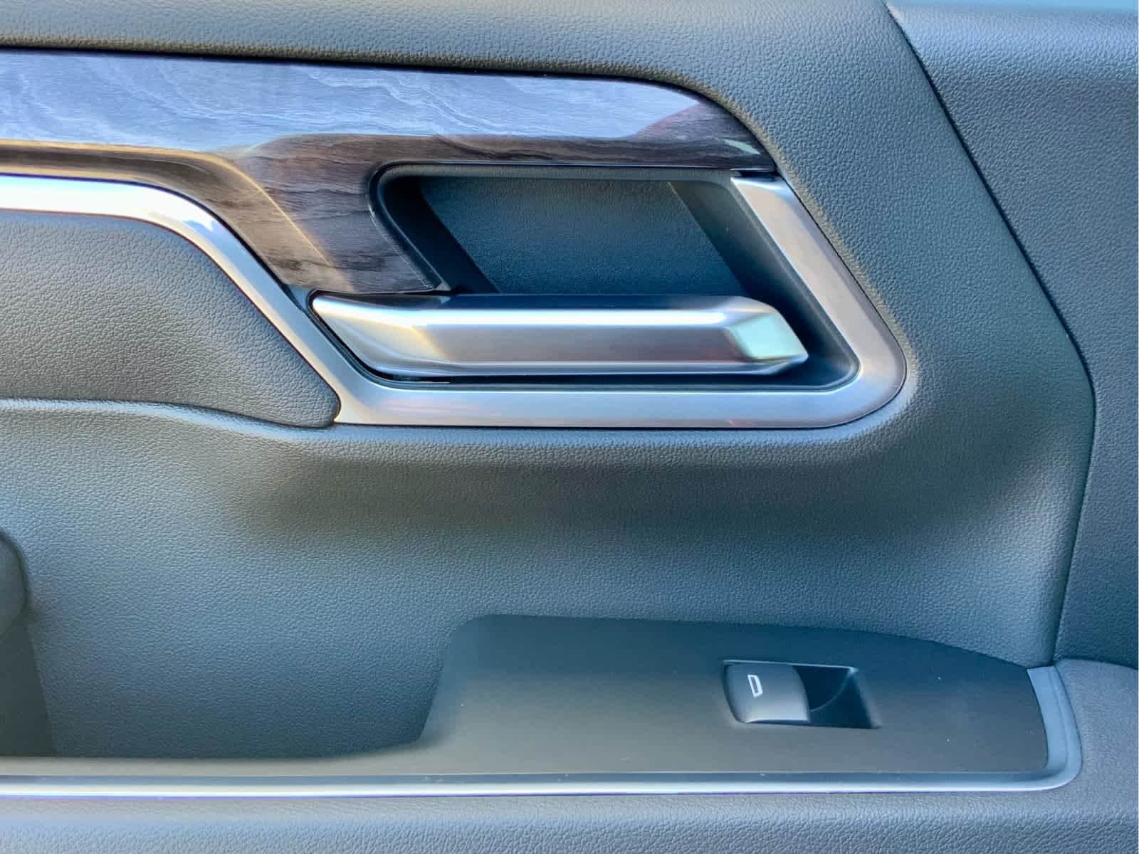 Thumbnail: 2026 Chevrolet Silverado 2500 - 49