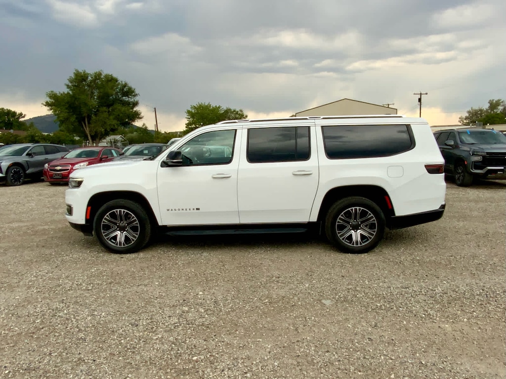 Used 2024 Jeep Wagoneer L Series II SUV