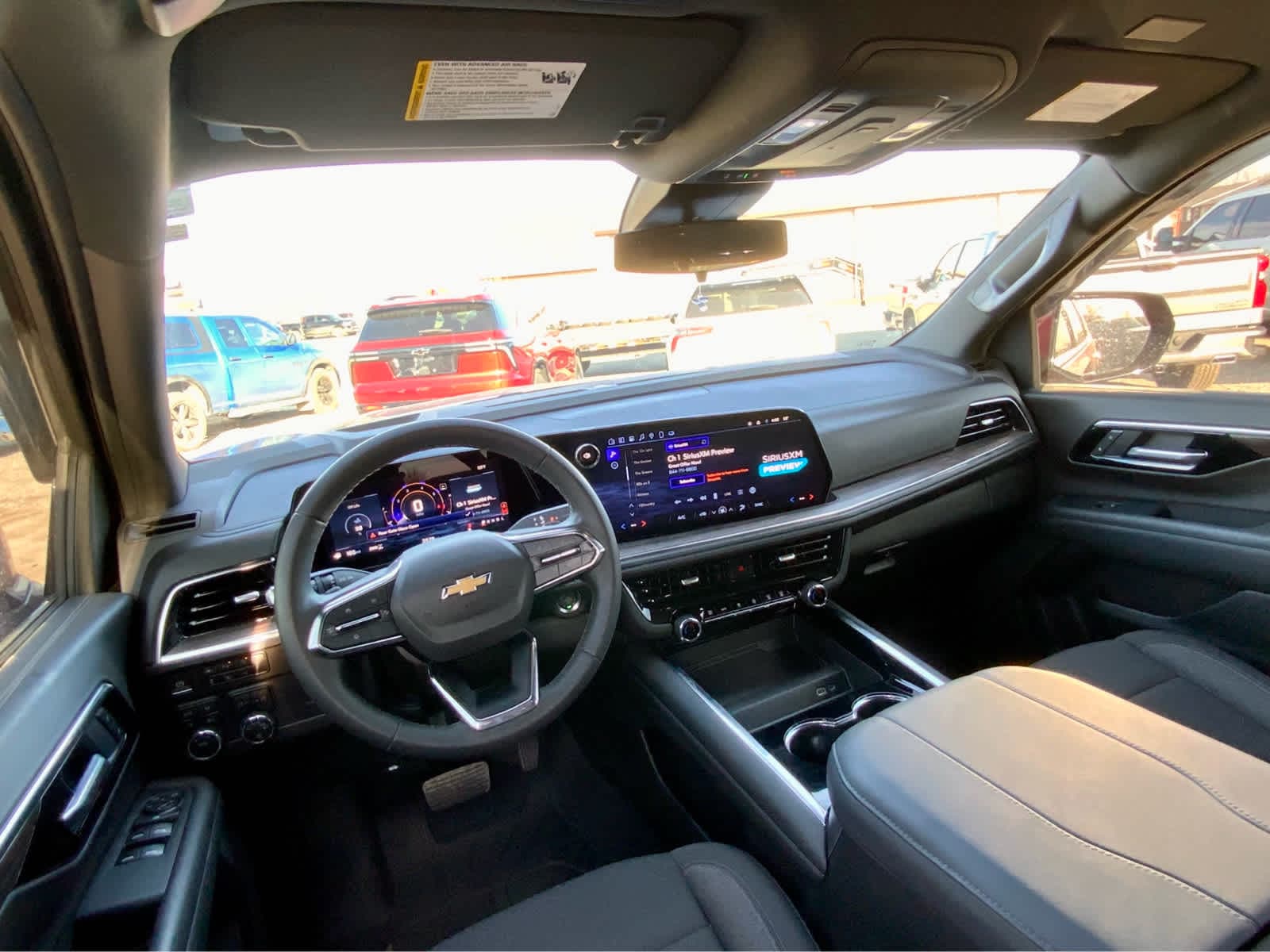 Thumbnail: 2025 Chevrolet Tahoe - 31