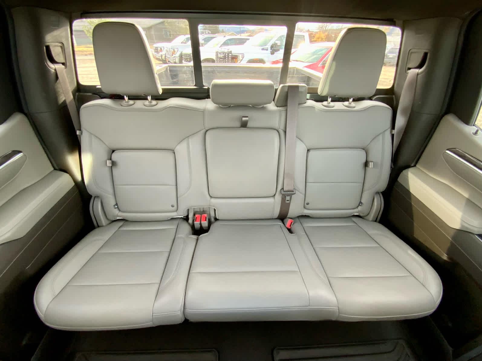 Thumbnail: 2022 Chevrolet Silverado 1500 - 36