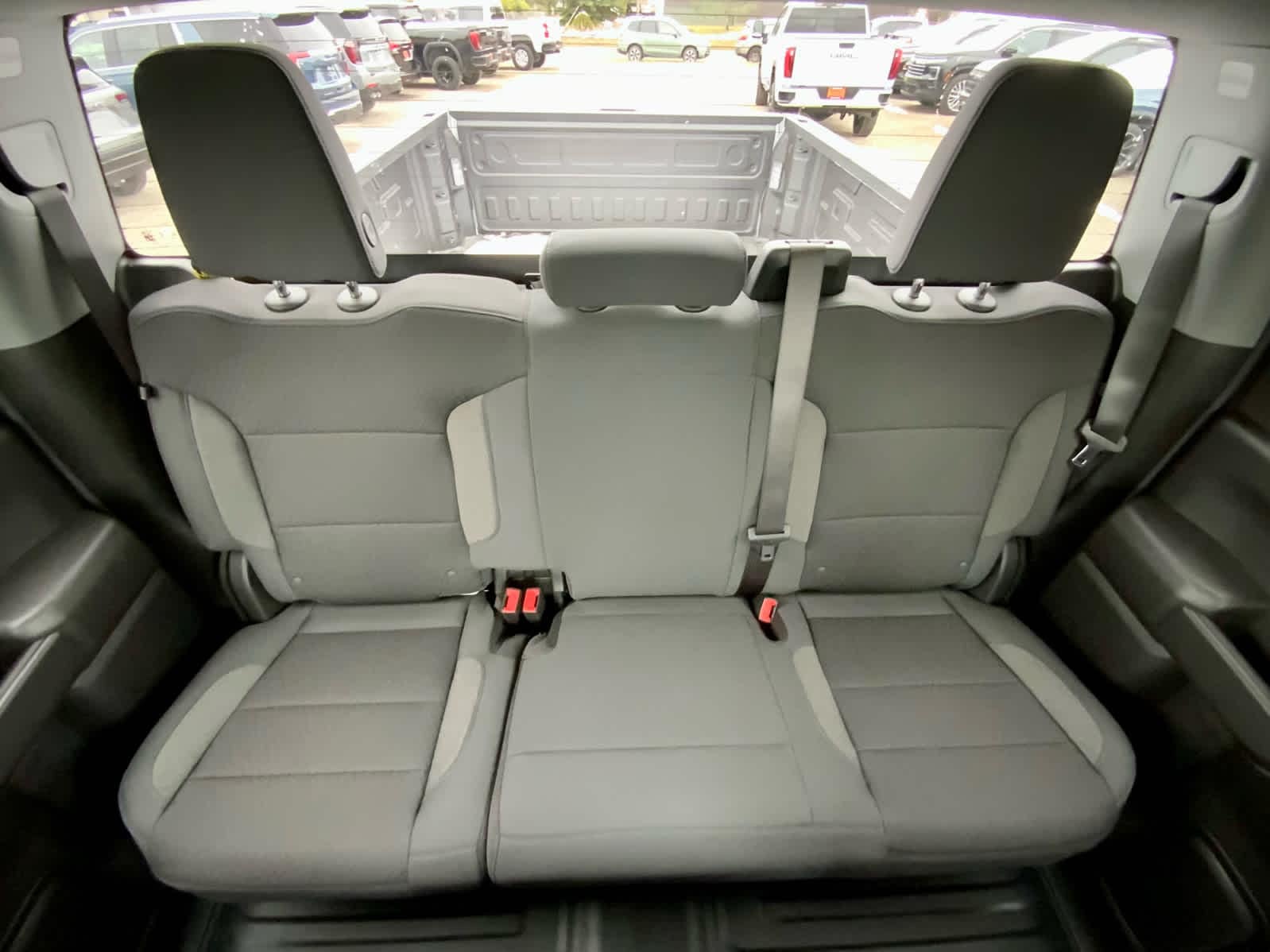 Thumbnail: 2026 GMC Sierra 2500 - 37