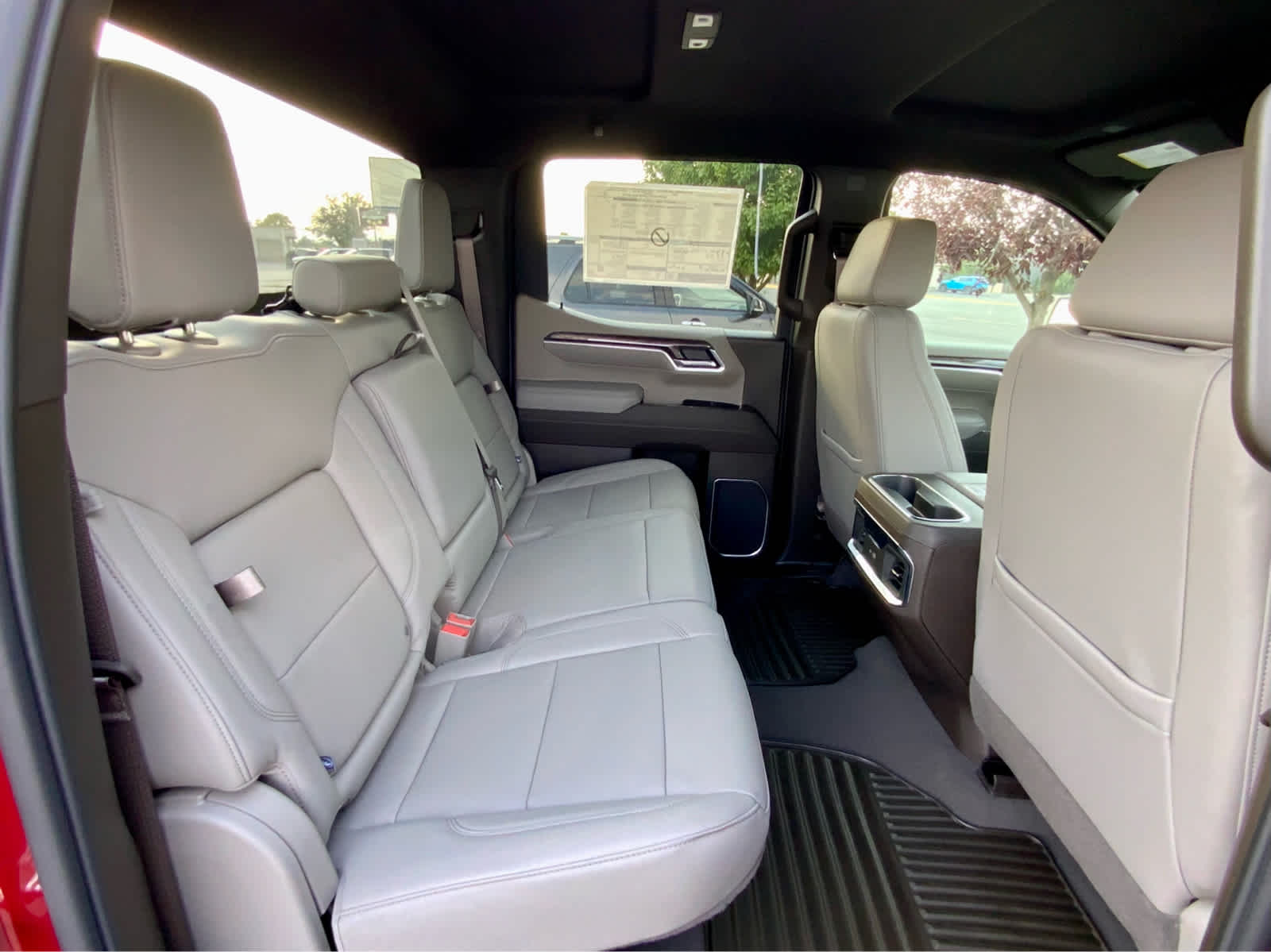 Thumbnail: 2026 Chevrolet Silverado 1500 - 31