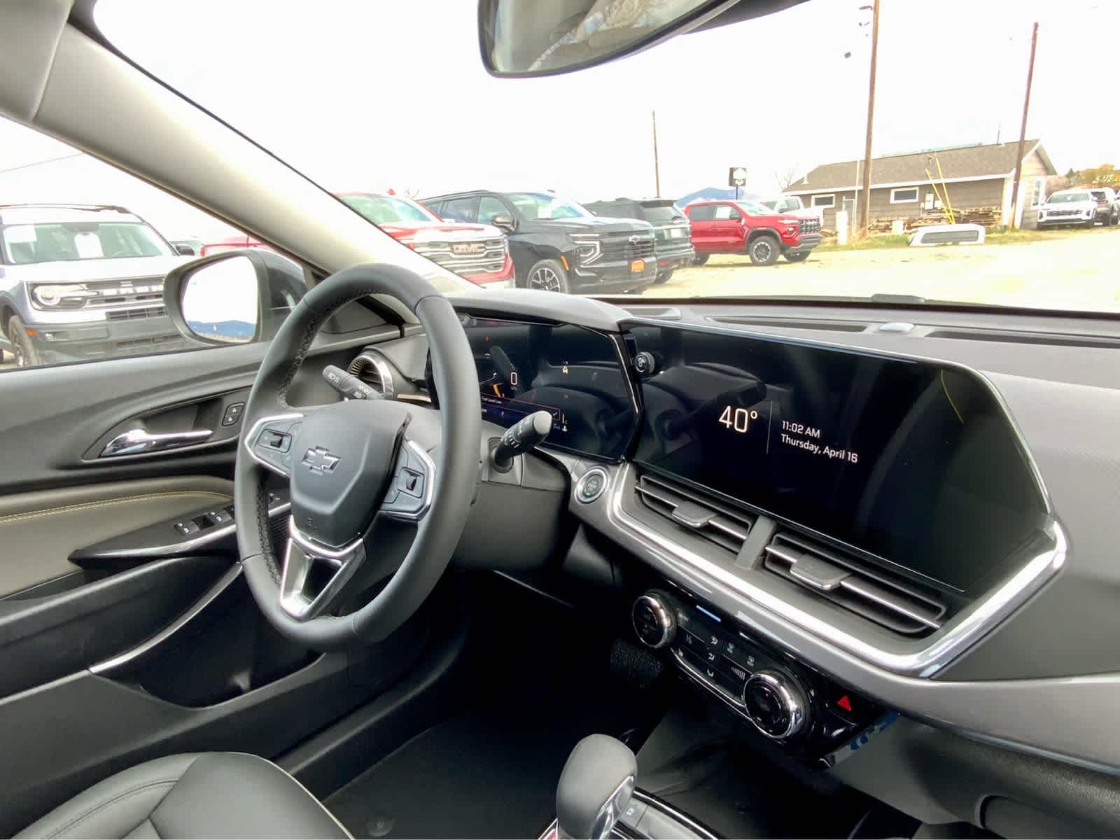 Thumbnail: 2026 Chevrolet Trax - 40